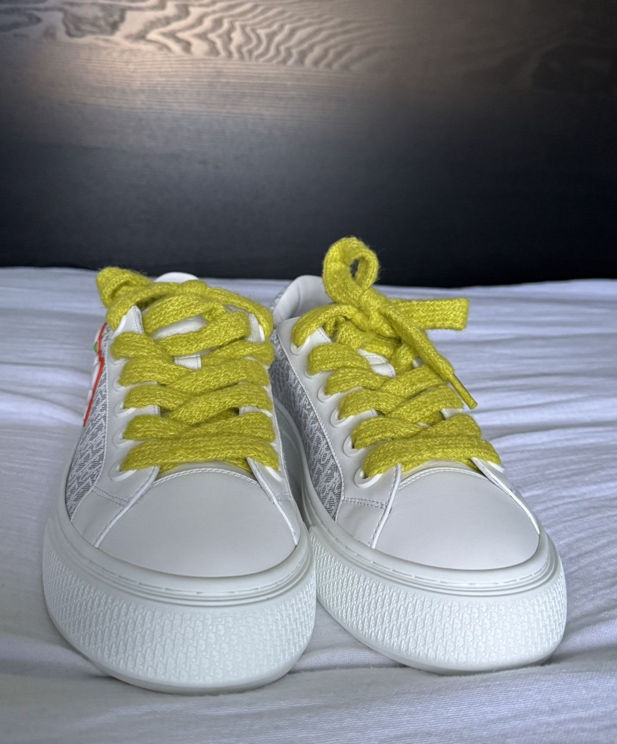 Dior × Kaws Dior x Kaws B33 Size US 10.5 / EU 43-44 - 7 Thumbnail
