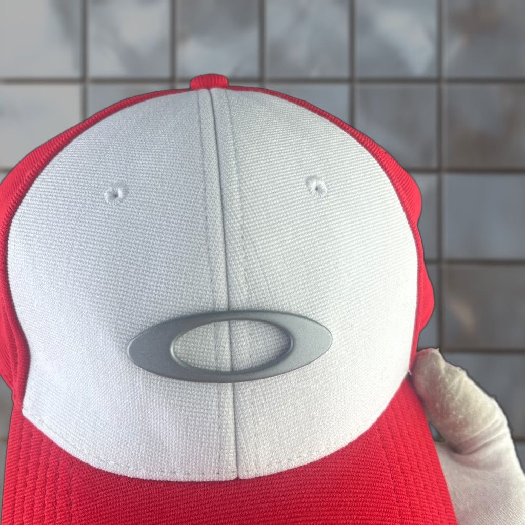 Oakley VINTAGE Oakley Baseball Cap Hat Men L XL White Adjustable 90s Skull Classic Size ONE SIZE - 1 Thumbnail