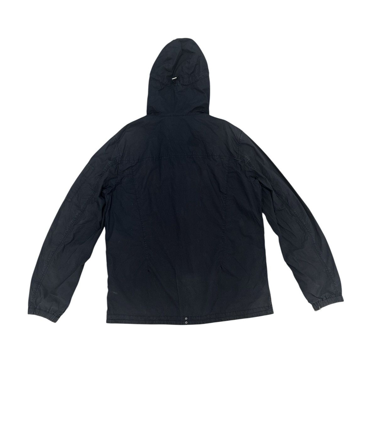 Undercover Undercover Jun Takahashi X Uniqlo Windbreaker Jacket Gopcore Size US M / EU 48-50 / 2 - 2 Thumbnail