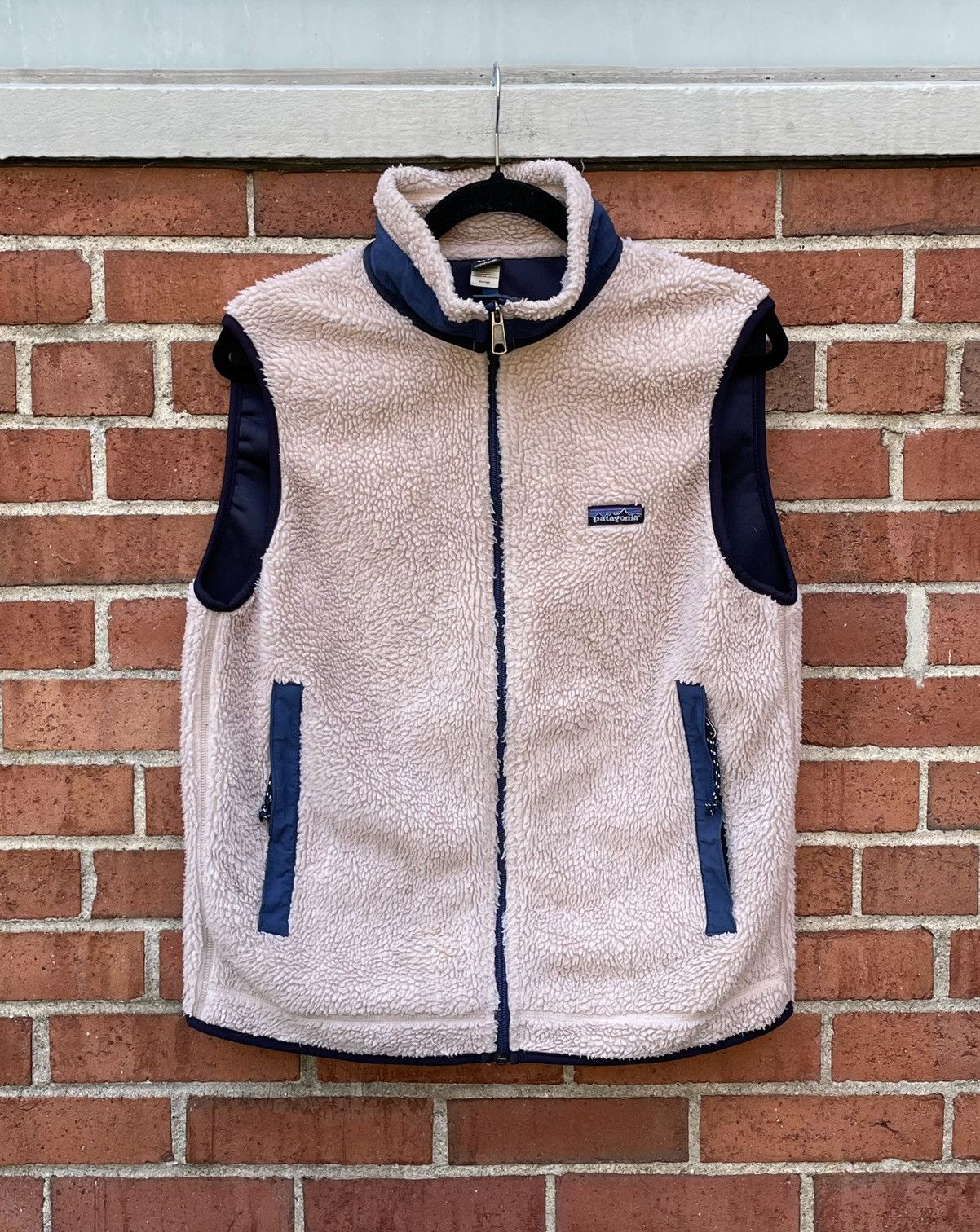 Patagonia VTG Patagonia Men's Retro X Oatmeal Deep Pile Fleece Vest Size US M / EU 48-50 / 2 - 1 Thumbnail