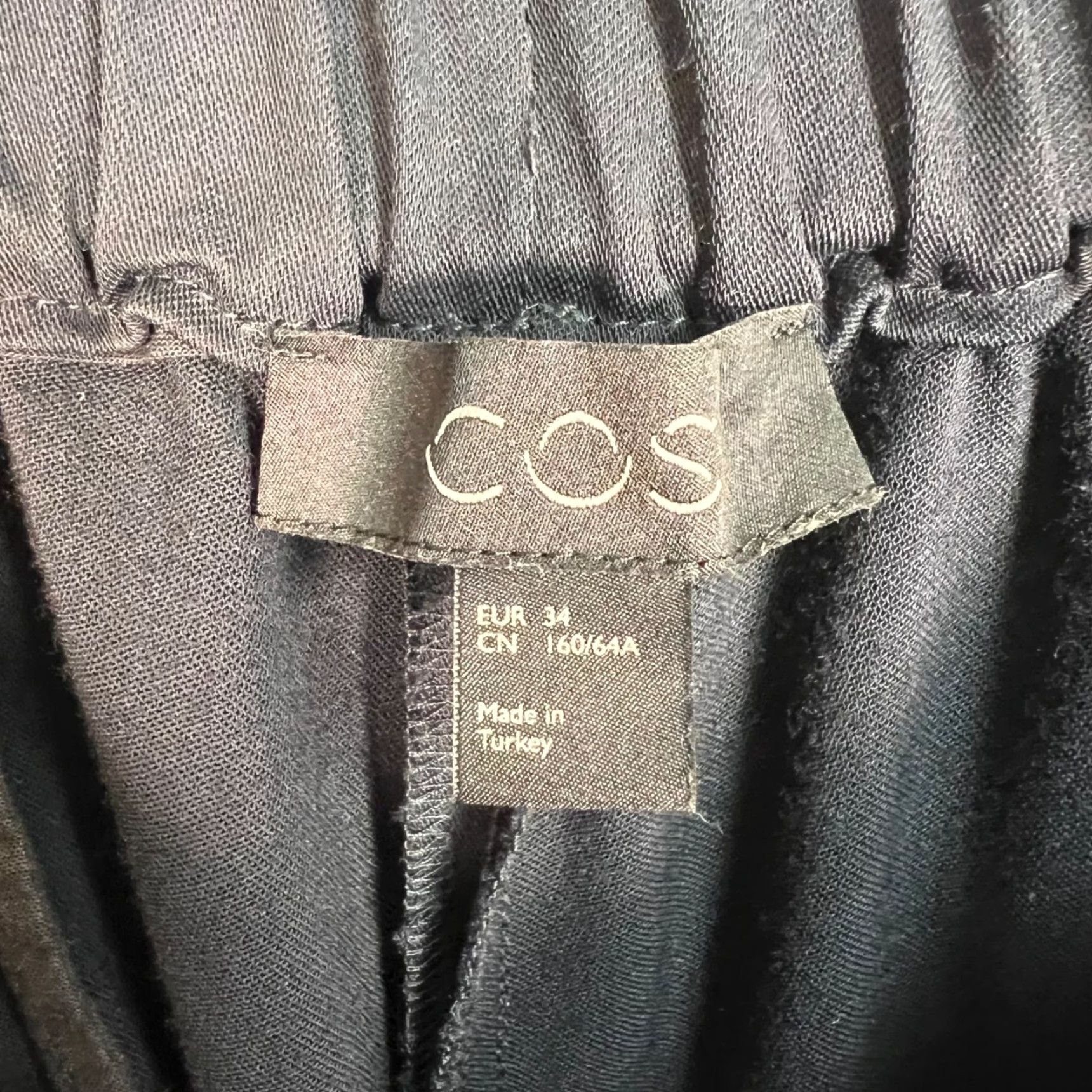 Cos COS Women's Pants Jogger Viscose Wool Black 34 EUR High Rise Tapered Inseam 25 in - Regular, Adult Womens, COS Brand, Black Jogger Pants Size 24" / US 00 / IT 34 - 3 Thumbnail