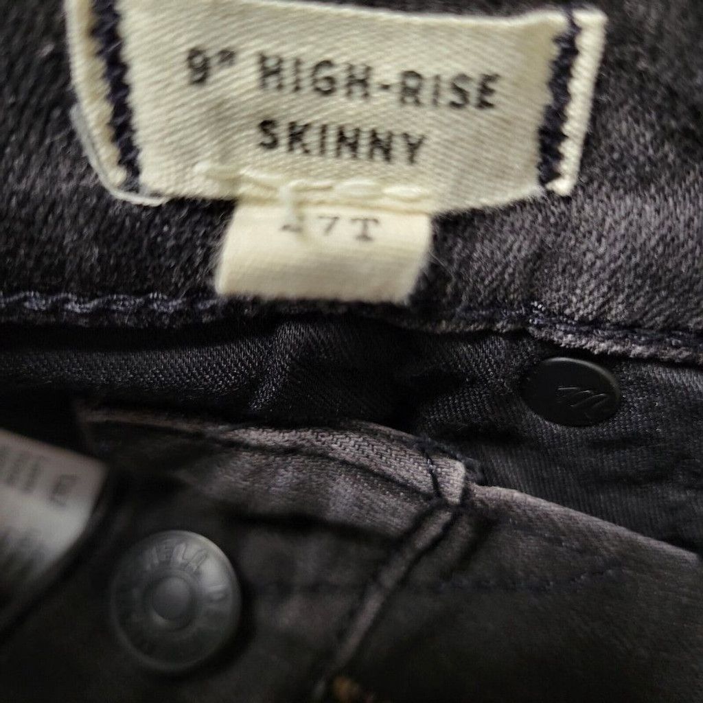Madewell Madewell 9" High-Rise Skinny Distressed Raw Hem Jeans. Size 27" / US 4 / IT 40 - 10 Thumbnail