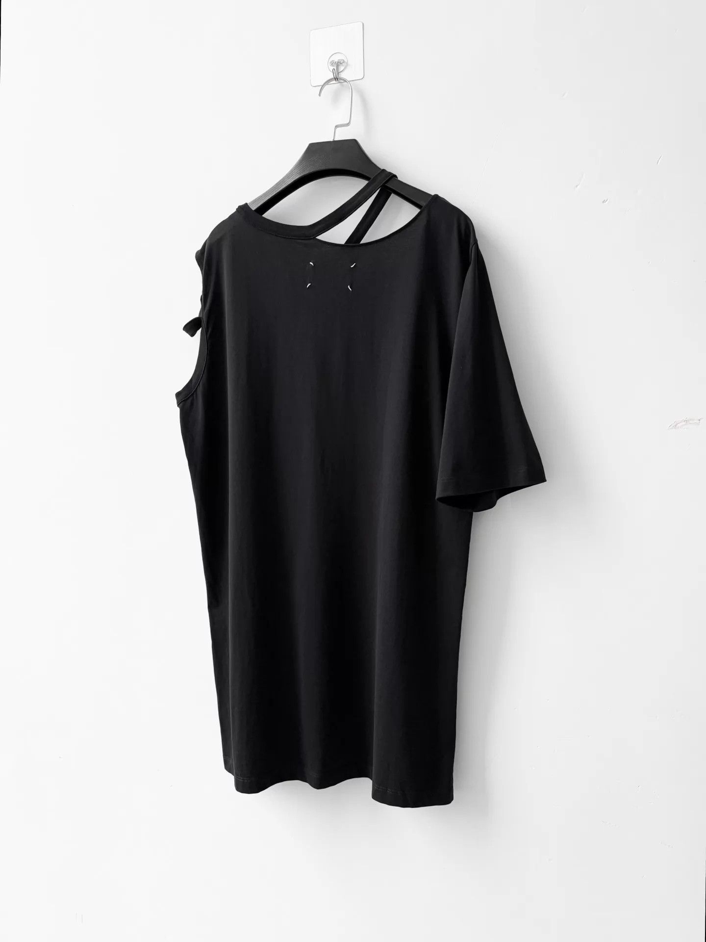 Maison Margiela Maison Margiela SS18 Deconstructed Strap Sleeve Tee Black L Size L / US 10 / IT 46 - 4 Thumbnail