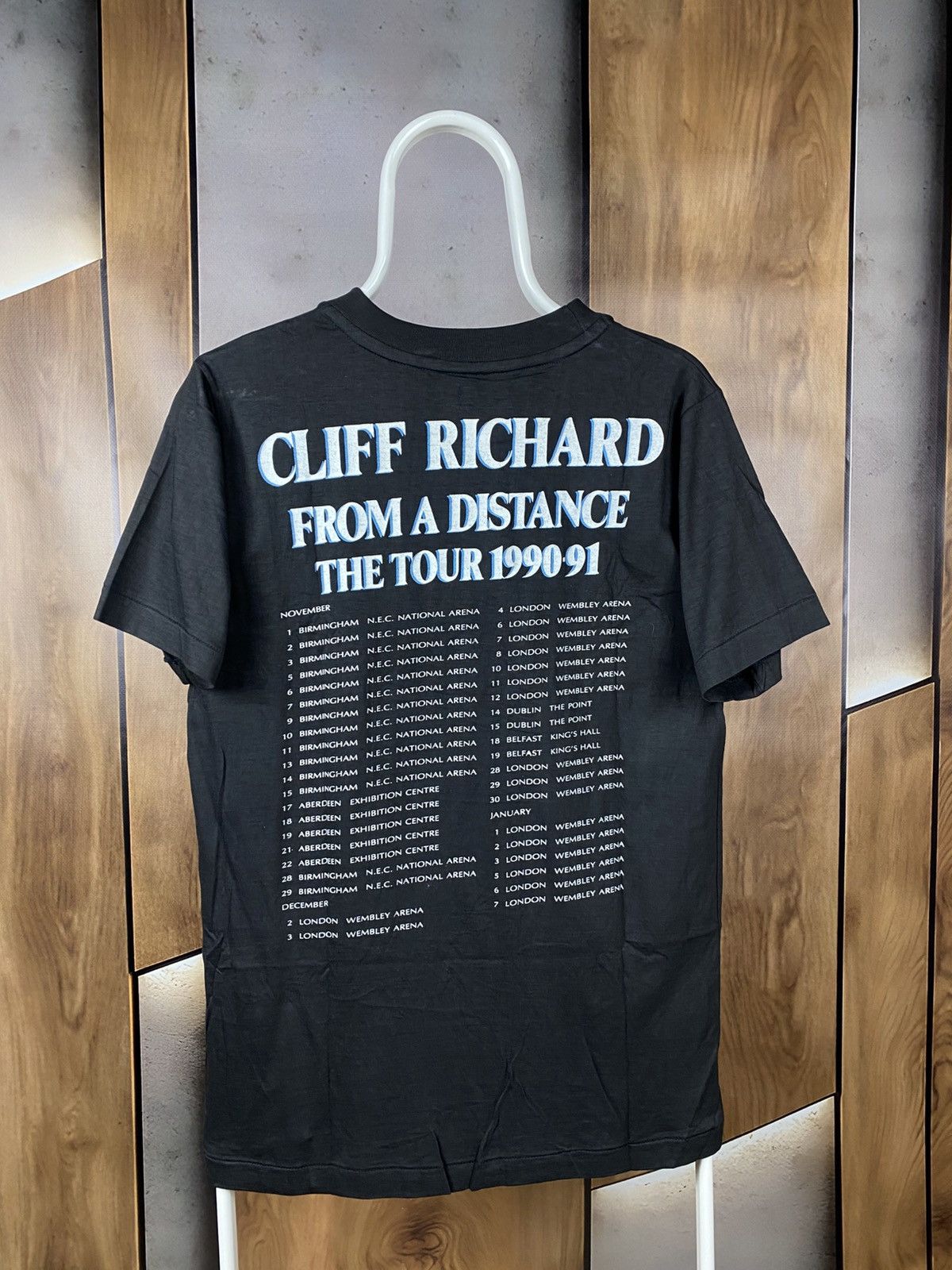 Band Tees 🎸Vintage 1990 T-Shirt Cliff Richard From A Distance Tour🎸 Size US M / EU 48-50 / 2 - 2 Thumbnail
