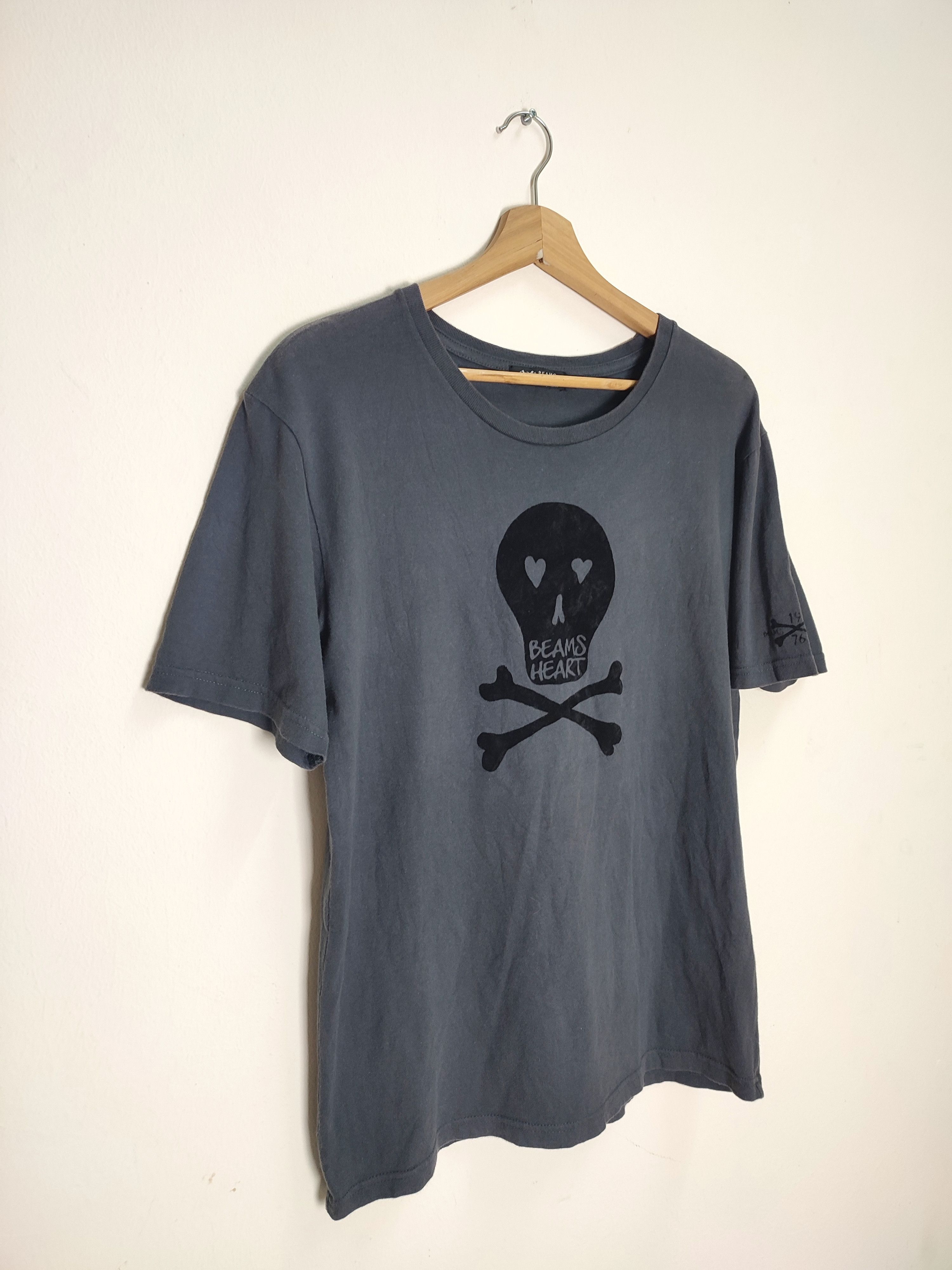 Beams Japan Beams Heart Crossbones Vintage Tees Size US M / EU 48-50 / 2 - 3 Thumbnail