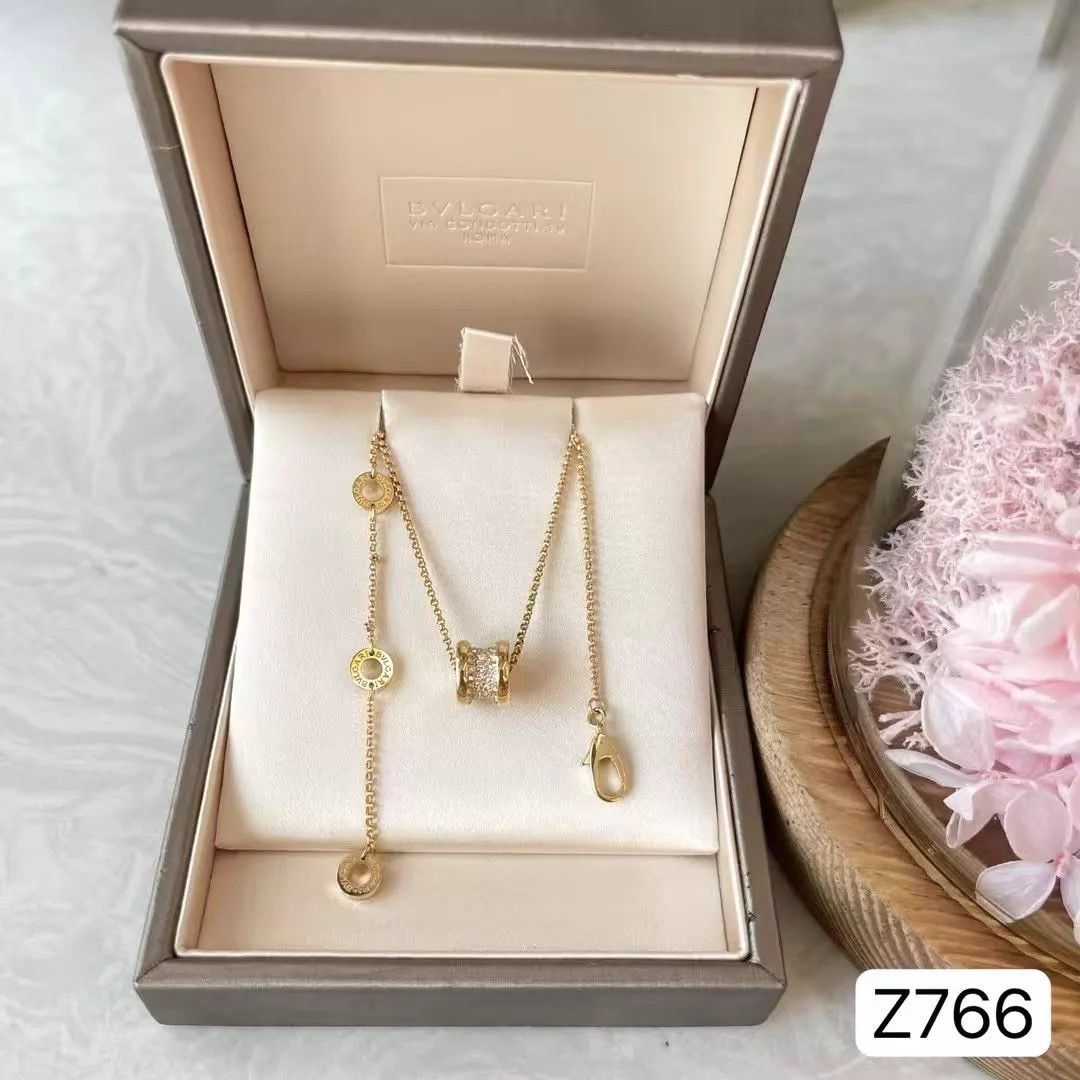 Bvlgari Bvlgari Diamond 18K Gold Adjustable Spring Necklace 45cm Size ONE SIZE - 1 Thumbnail