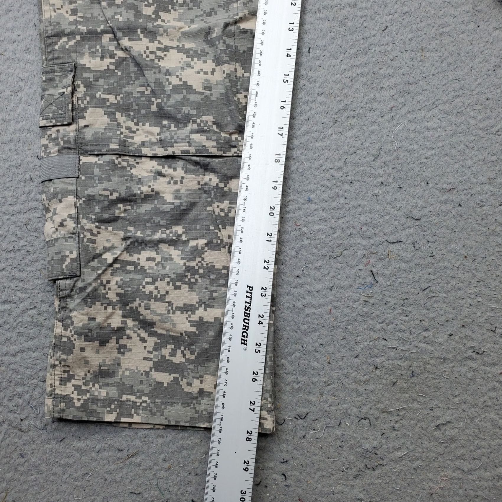 Vintage Guide Gear Army Digital ACU Cargo Pants Mens 40 Multi Camouflage Straight Leg Size US 40 / EU 56 - 4 Thumbnail