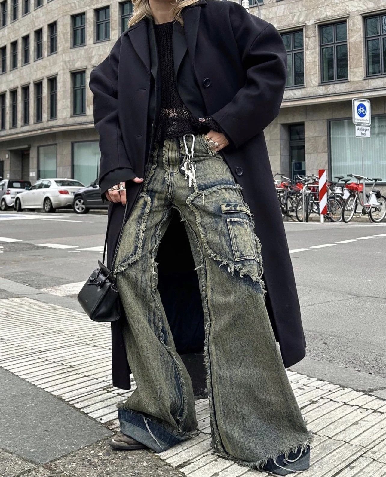 Japanese Brand × Jean Vintage Raw Jeans Trousers y2k holes pockets streetwear Size US 32 / EU 48 - 1 Thumbnail