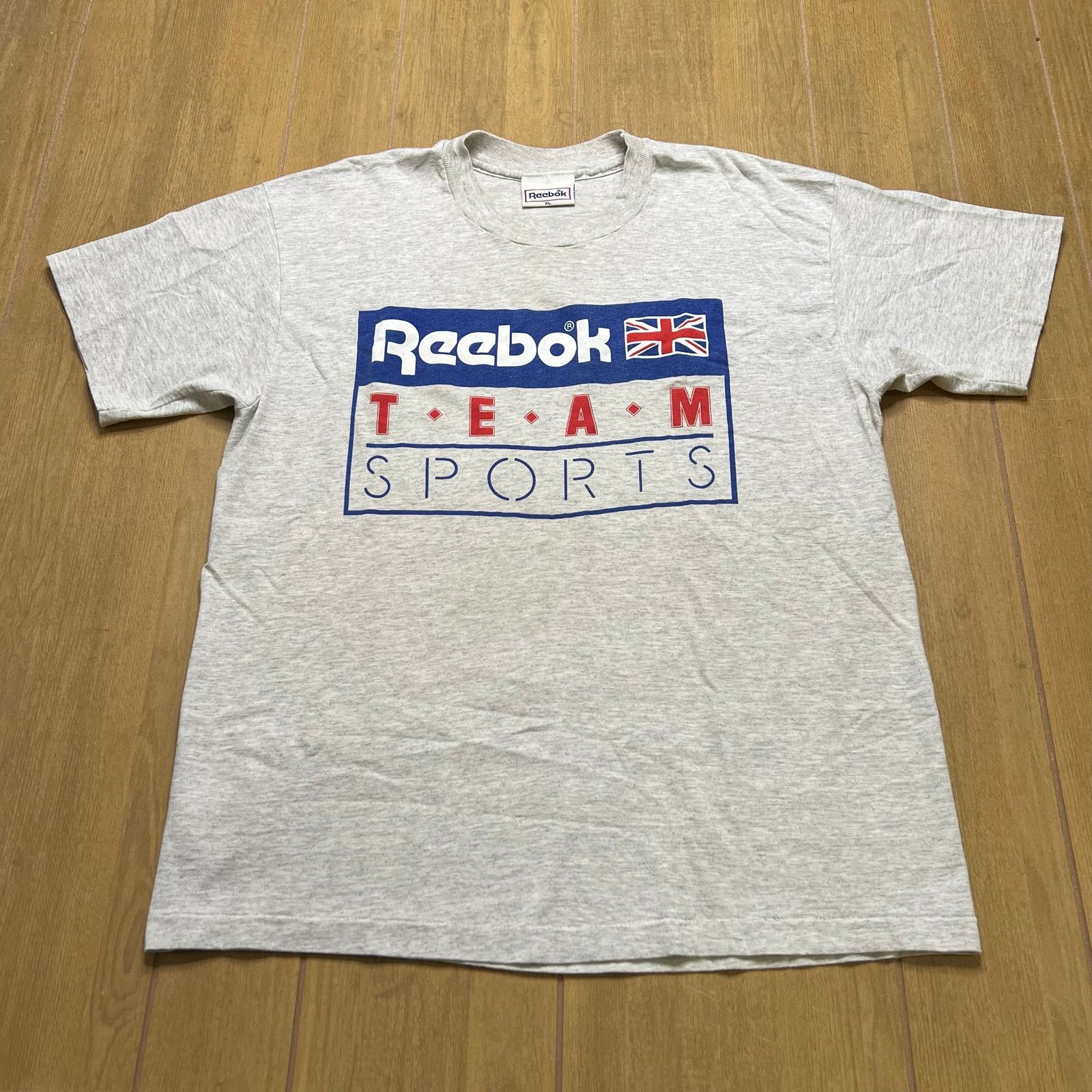 Reebok Vintage 90s Reebok Team Sports t-shirt logo Men Sz XL Size US XL / EU 56 / 4 - 1 Thumbnail