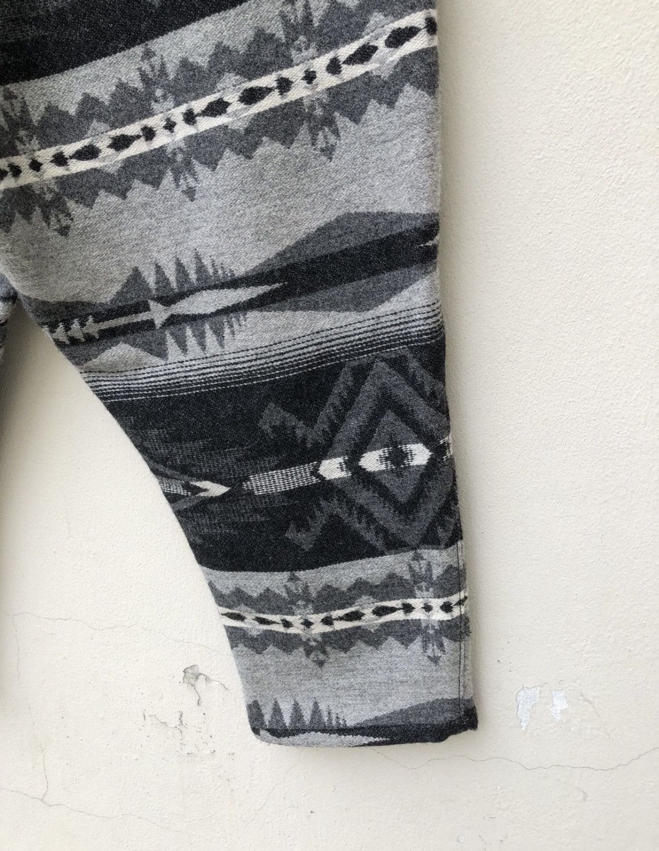 Japanese Brand Rehacer Japan Native Navajo Wool Cropped Pant Size US 30 / EU 46 - 19 Thumbnail