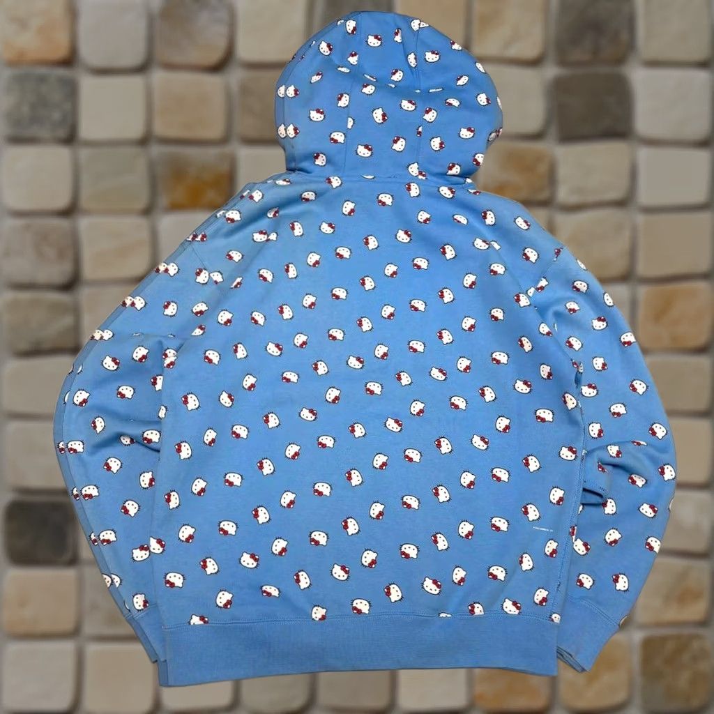 Nike Nike Hello Kitty Hoodie Womens Blue L Size L / US 10 / IT 46 - 1 Thumbnail