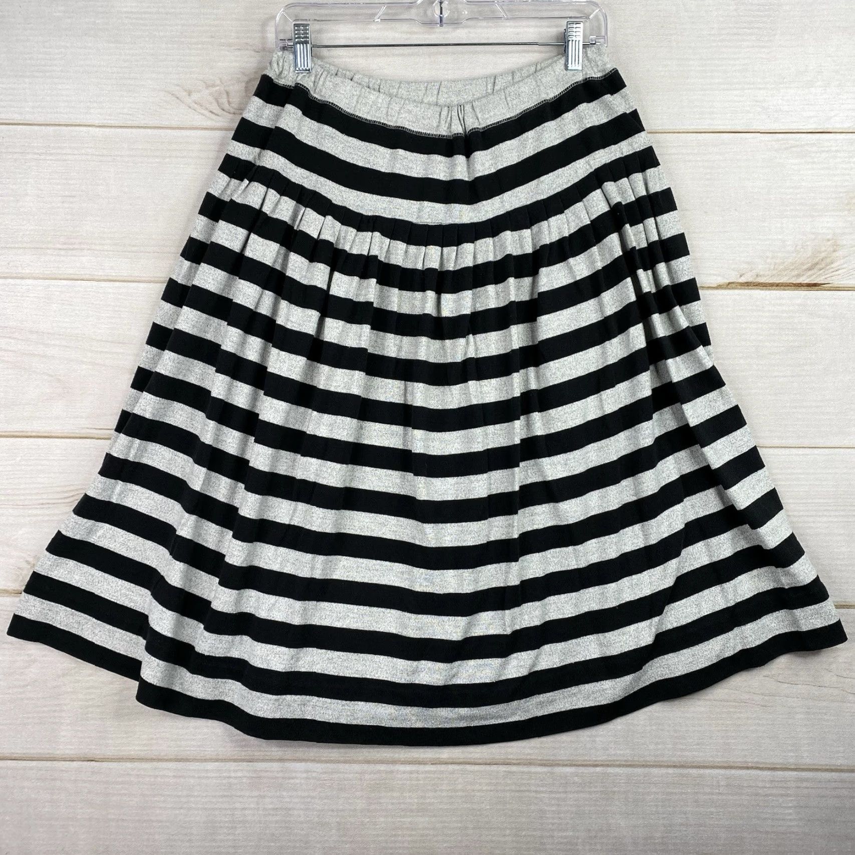 Bugle Boy **Vintage Bugle Boy Gray Pleated Skirt M Women's 90s Grunge Style** User: Vintage Bugle Boy Gray Pleated Skirt M Women's 90s Grunge Style Size 32" / US 10 / IT 46 - 7 Thumbnail