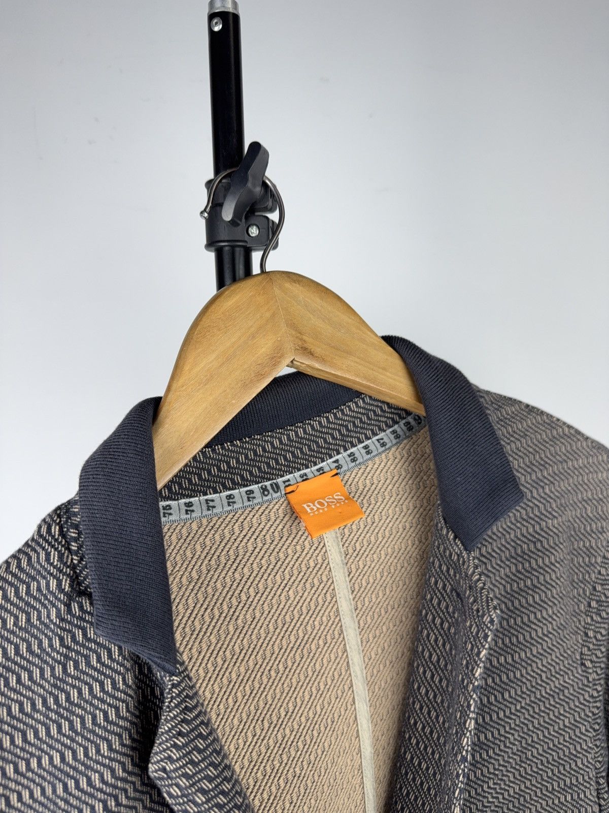 Hugo Boss Luxury 00s Hugo Boss Brown Jersey knit Blazer Jacket Size US L / EU 52-54 / 3 - 3 Thumbnail