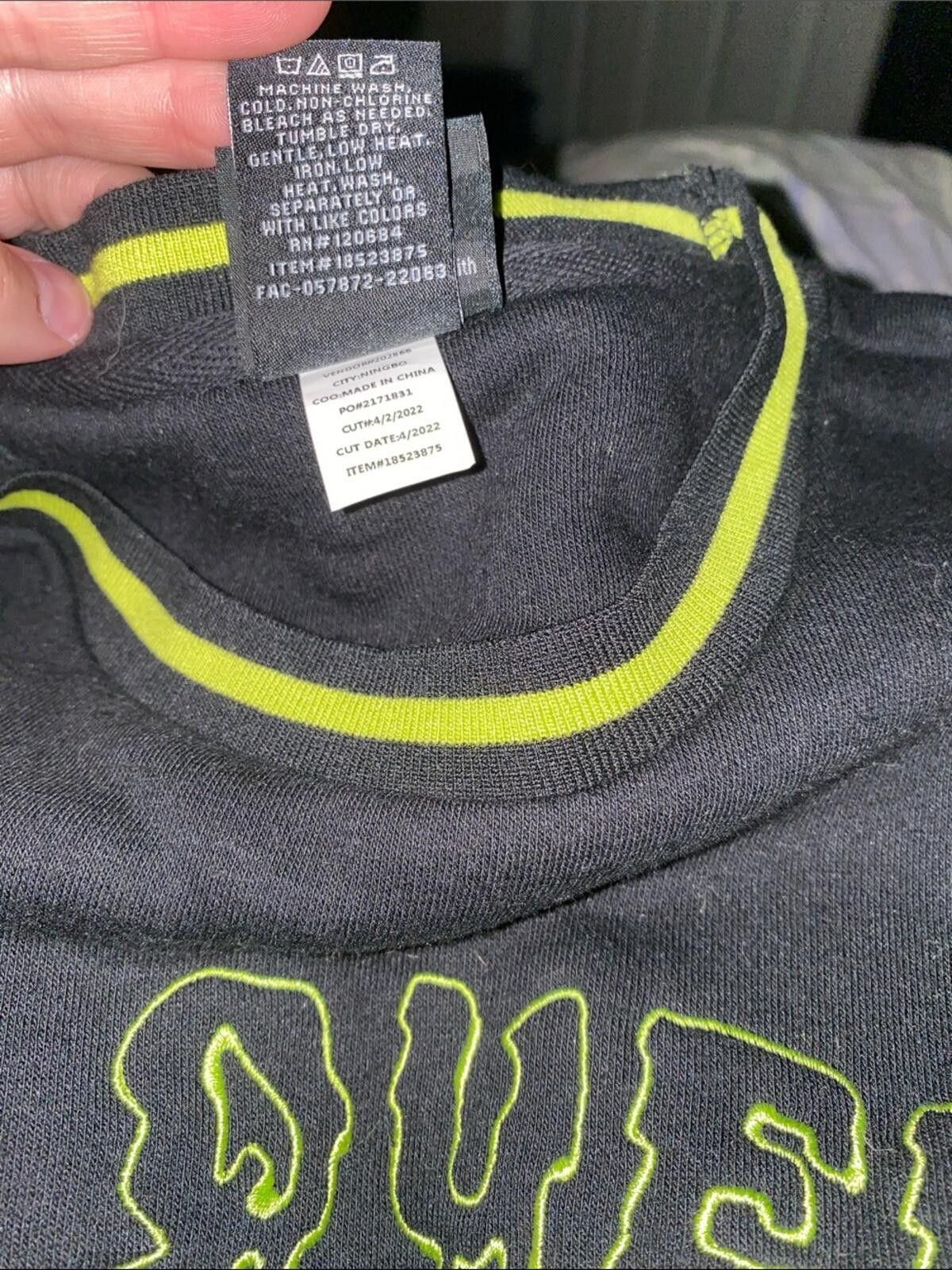 Disney Disney Evil Queen Crewneck Green & Black Large Size L / US 10 / IT 46 - 4 Thumbnail