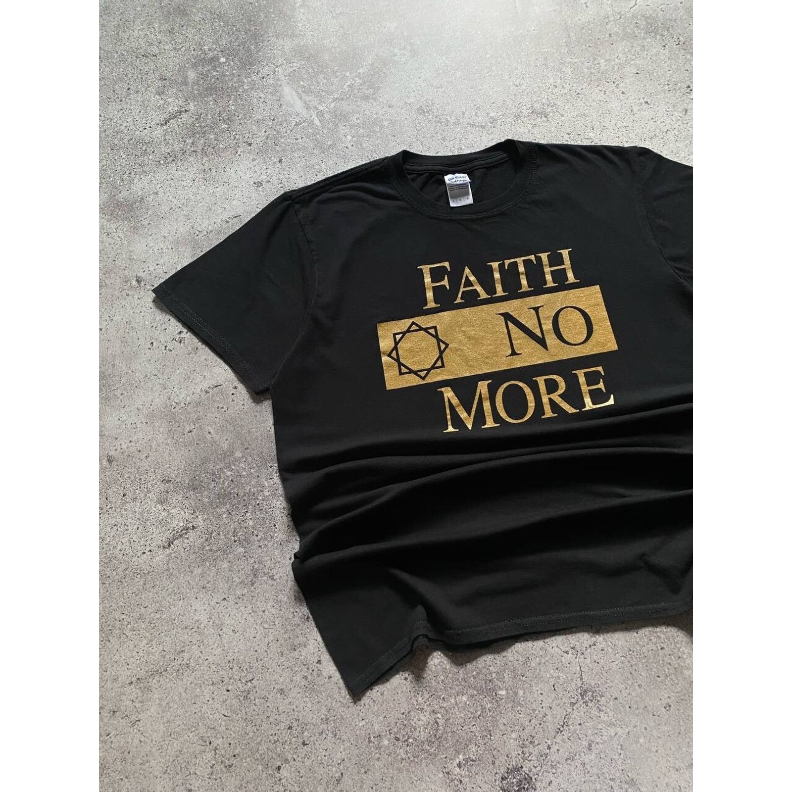 Band Tees × Vintage FAITH NO MORE GOLD CLASSIC LOGO ROCK BAND TEE Size US L / EU 52-54 / 3 - 3 Thumbnail