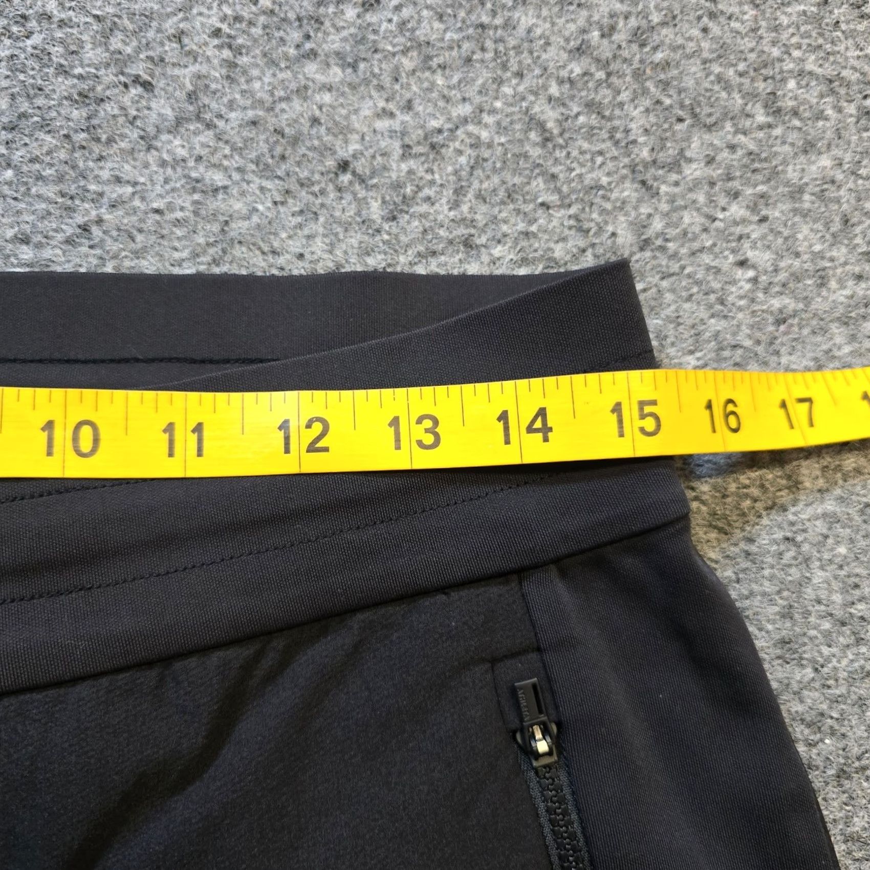 Athleta Athleta Pants Womens 8 Black Headlands Hybrid Trek Joggers Casual Capsule Activewear Hiking Tapered Inseam 30 Regular Women Mens? Size 30" / US 8 / IT 44 - 6 Thumbnail