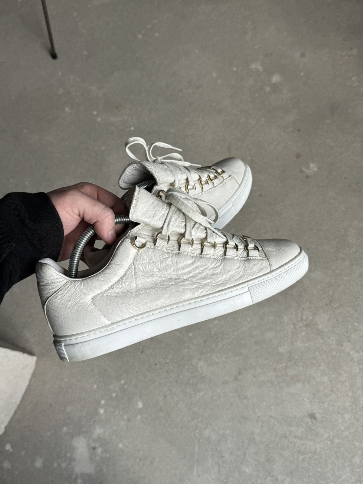 Balenciaga Balenciaga Arena Low Top Leather Sneakers Size US 7 / EU 40 - 15 Thumbnail
