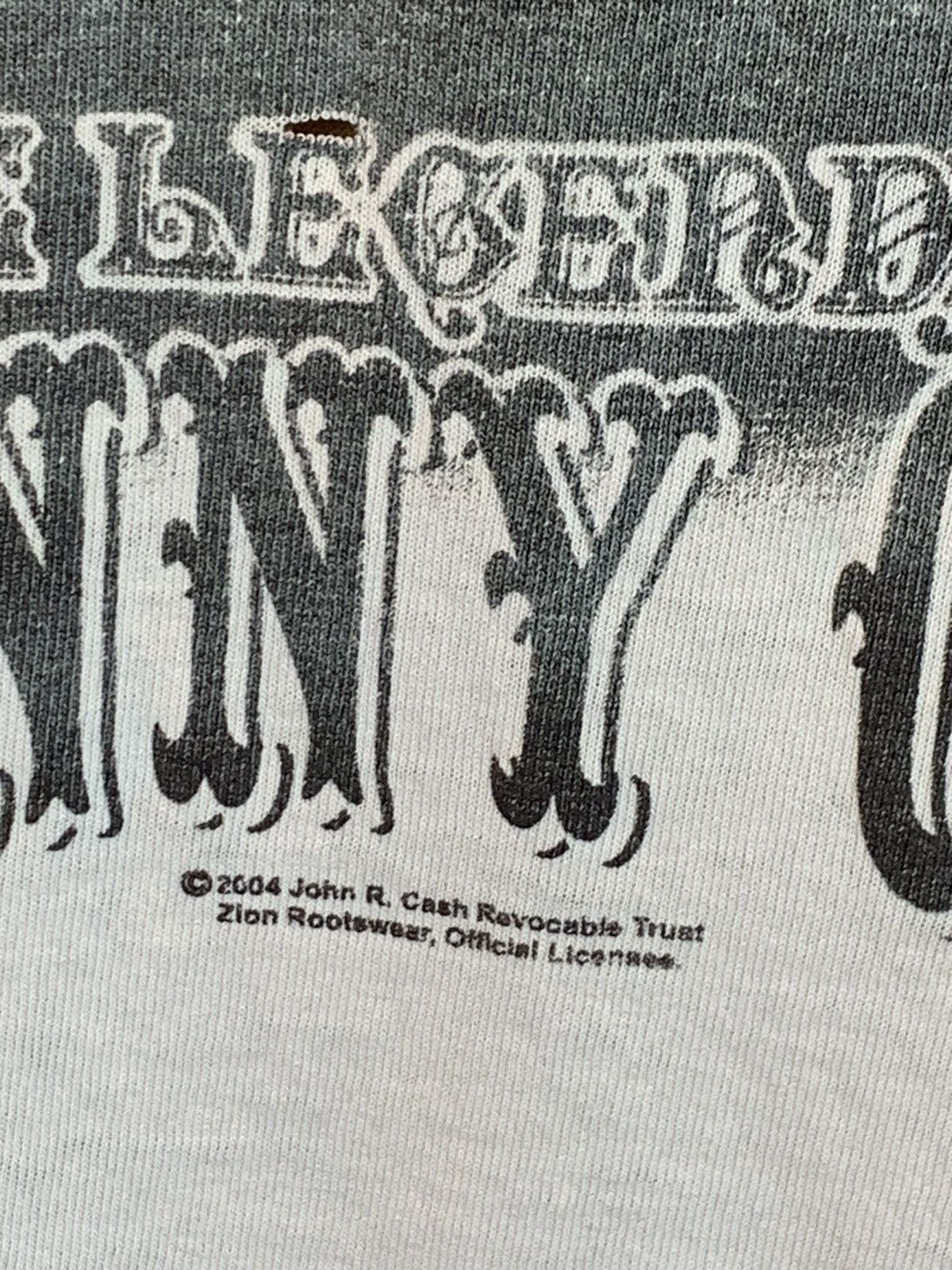 Band Tees *RARE* Vintage The Legendary Johnny Cash Thrashed Band Shirt Size US L / EU 52-54 / 3 - 5 Thumbnail