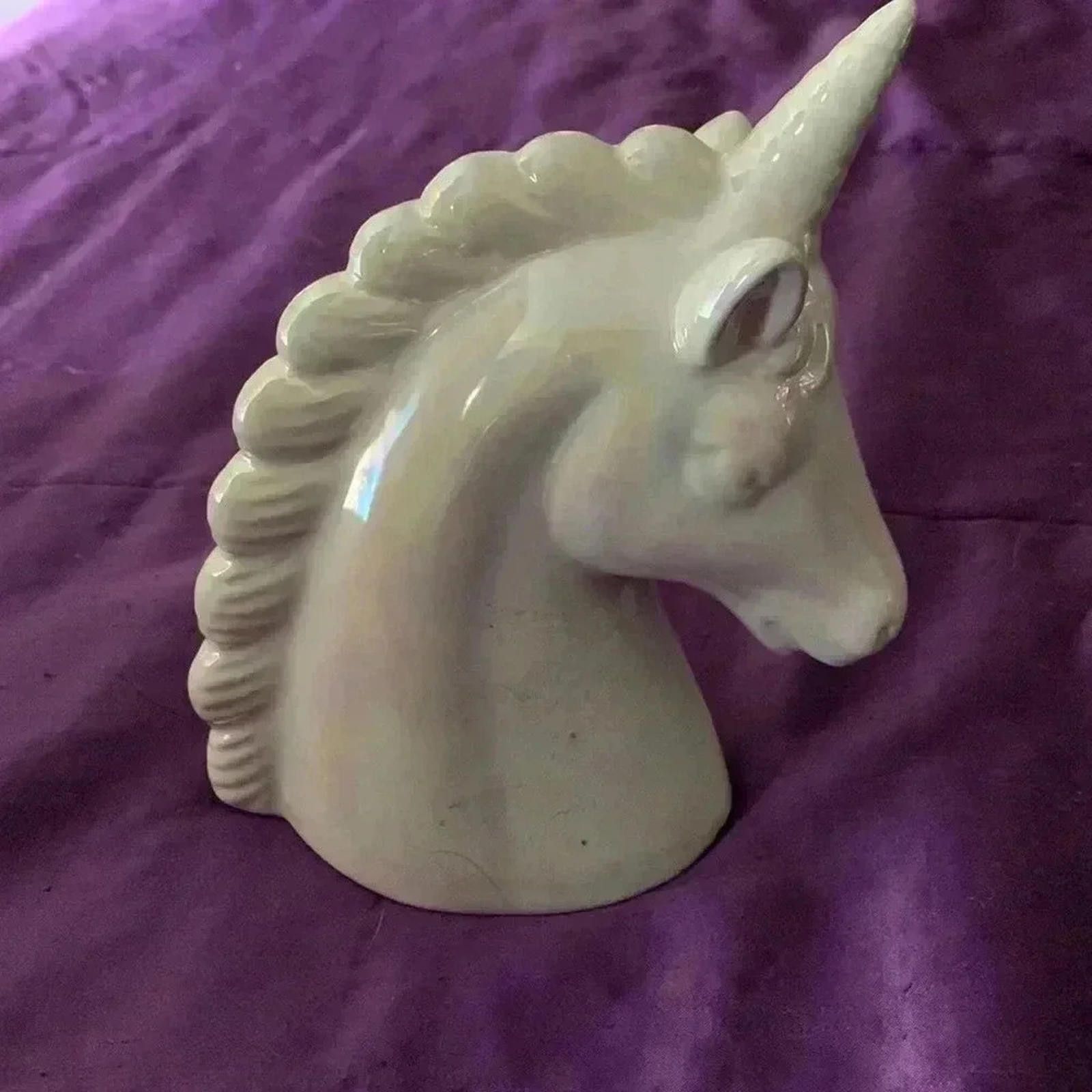 Designer Irradecent unicorn coin statue Size ONE SIZE - 1 Thumbnail