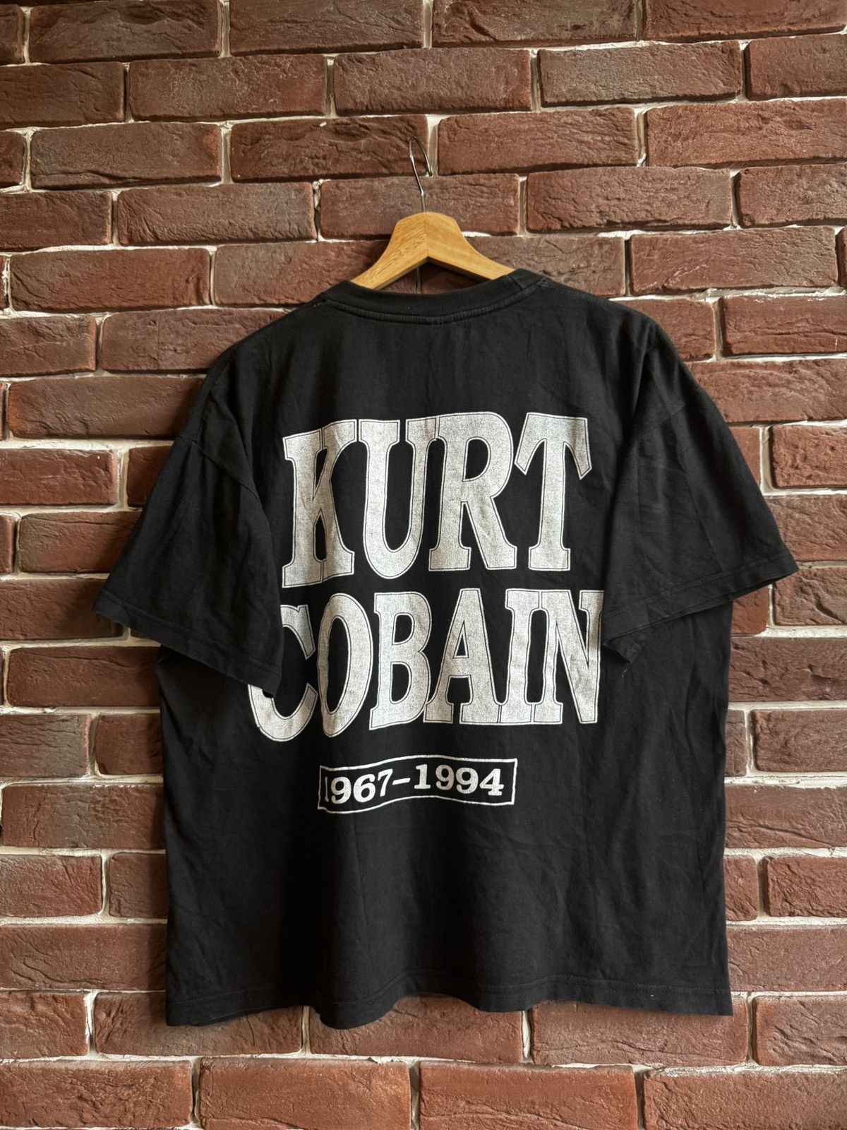 Band Tees Rare 90s Nirvana Nevermind Kurt Cobain Grunge Vintage Tee Size US L / EU 52-54 / 3 - 2 Thumbnail