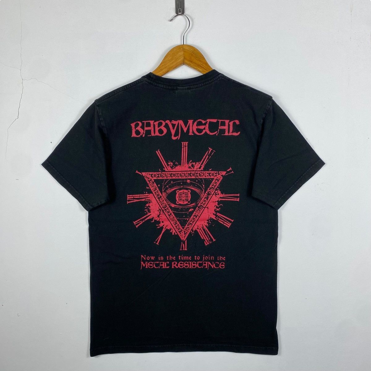 Band Tees Japanese Band BABYMETAL The One Metal Resistance Album Tour Size US L / EU 52-54 / 3 - 4 Thumbnail