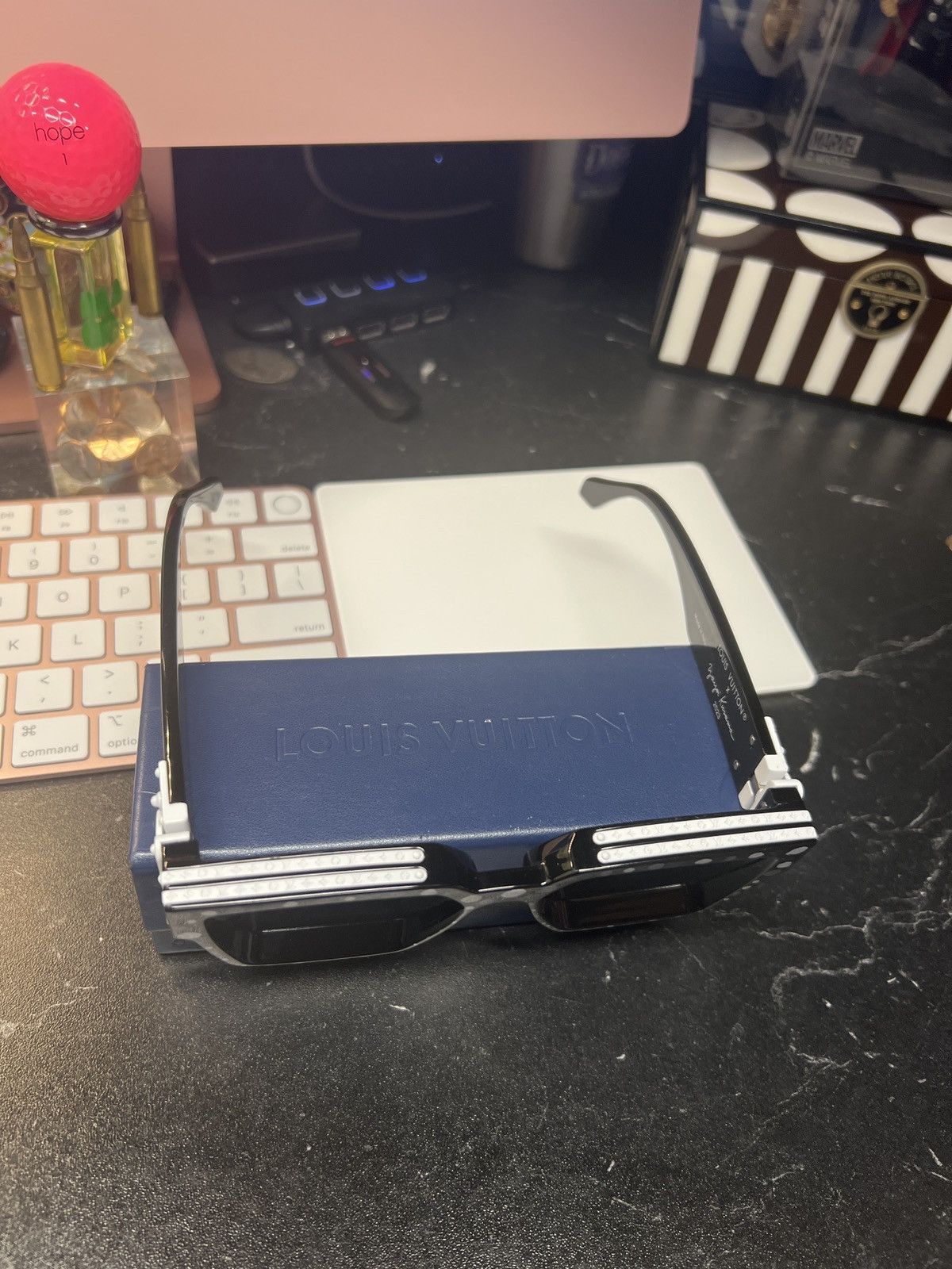 Louis Vuitton Louis Vuitton millionaire glasses Size ONE SIZE - 3 Thumbnail