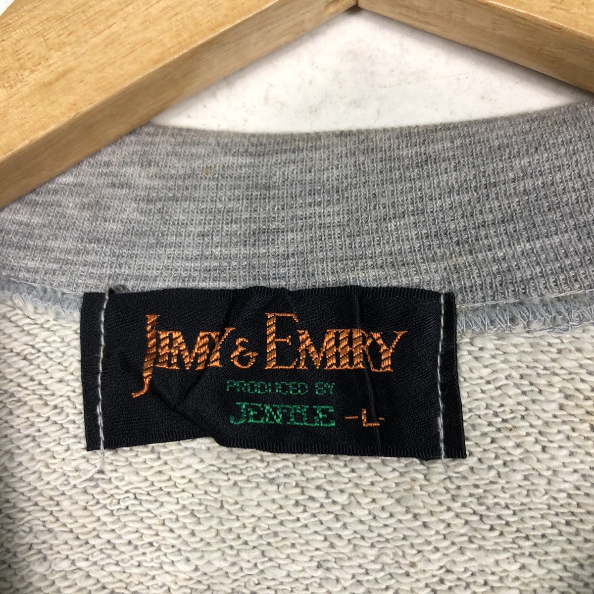 Japanese Brand × Vintage Jimmi & Emiry Sweatshirt Vintage Streetwear Small Size US S / EU 44-46 / 1 - 11 Thumbnail