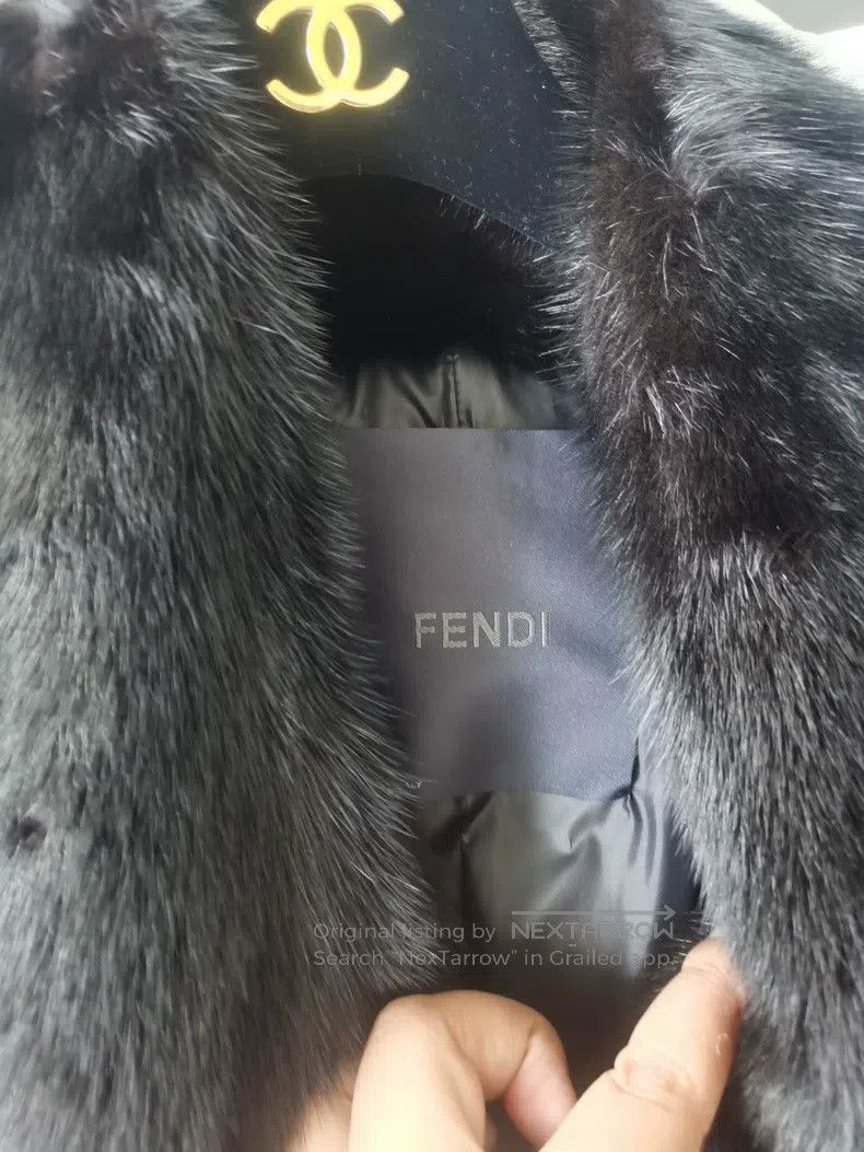 Fendi Fendi Fur Vest Size XS / US 0-2 / IT 36-38 - 3 Thumbnail