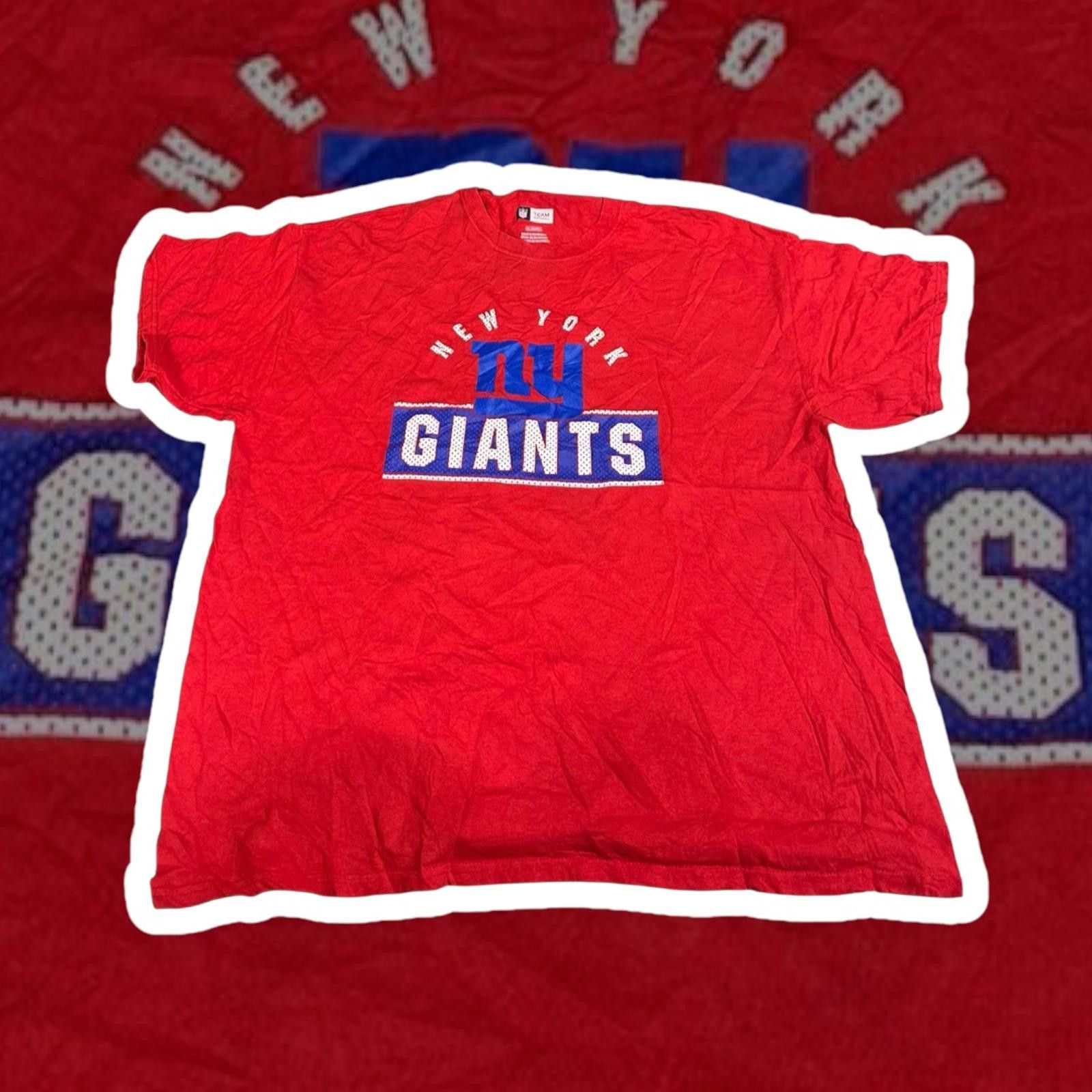 NFL Vintage New York Giants Red T-Shirt - Soft Cotton, XL Size US XL / EU 56 / 4 - 1 Thumbnail
