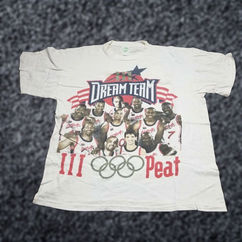 Vintage VINTAGE 1996 USA Dream Team T Shirt XL White Basketball Short Sleeve Distressed Mens Size US XL / EU 56 / 4 - 1 Thumbnail