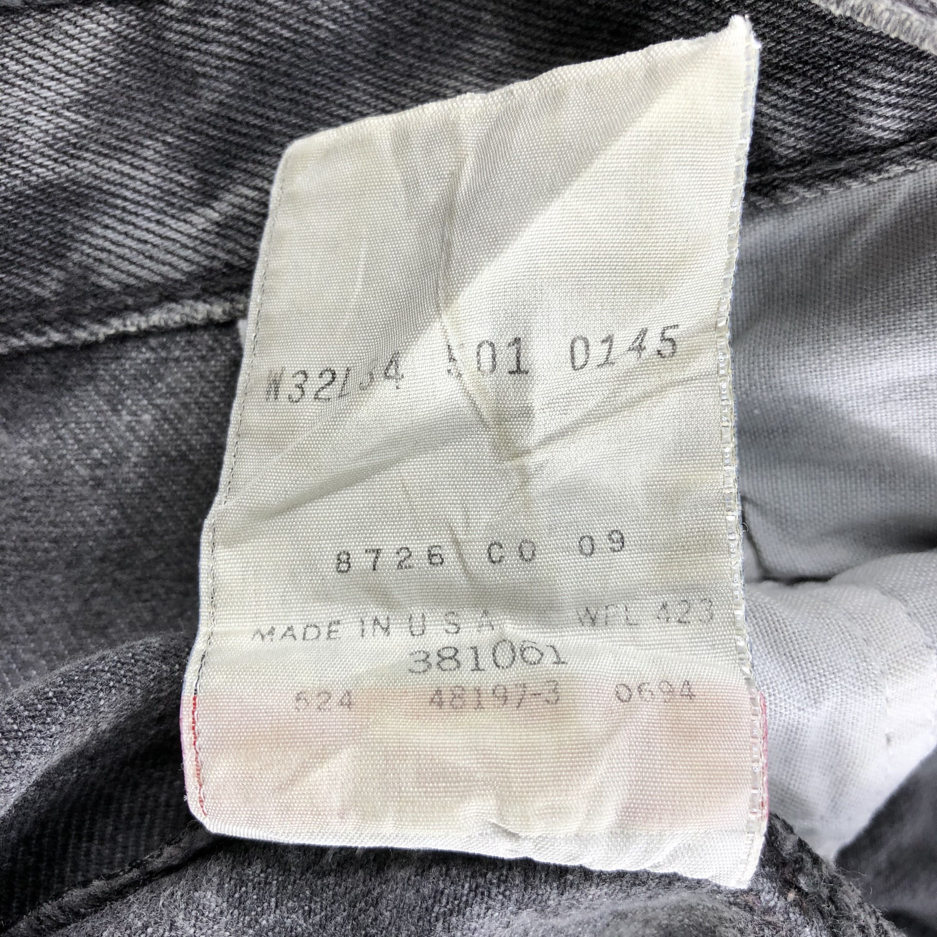 Levi's × Vintage Vintage 90s Levis 501 Ripped Jeans-JM2644 Size US 32 / EU 48 - 15 Thumbnail