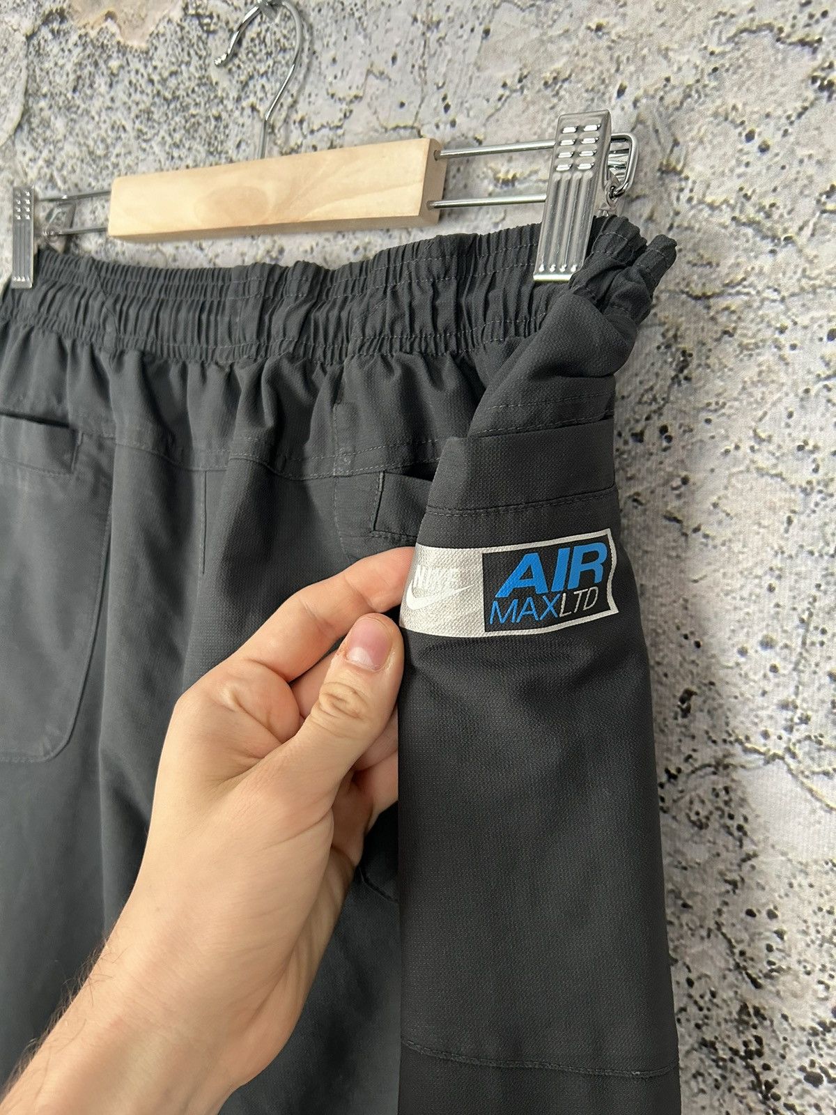 Nike Vintage Nike Air Max LTD Sweatpants Nylon Gorpcore Drill Size US 34 / EU 50 - 5 Thumbnail