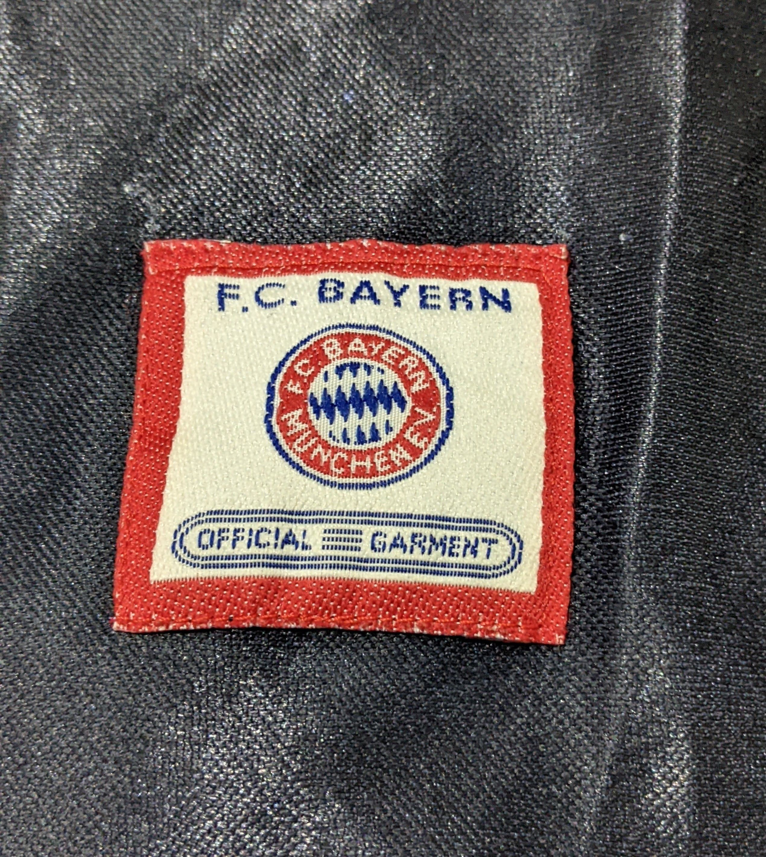 Adidas Bayer Munchen 1997 away janker Jersey football shirt Size US L / EU 52-54 / 3 - 12 Thumbnail