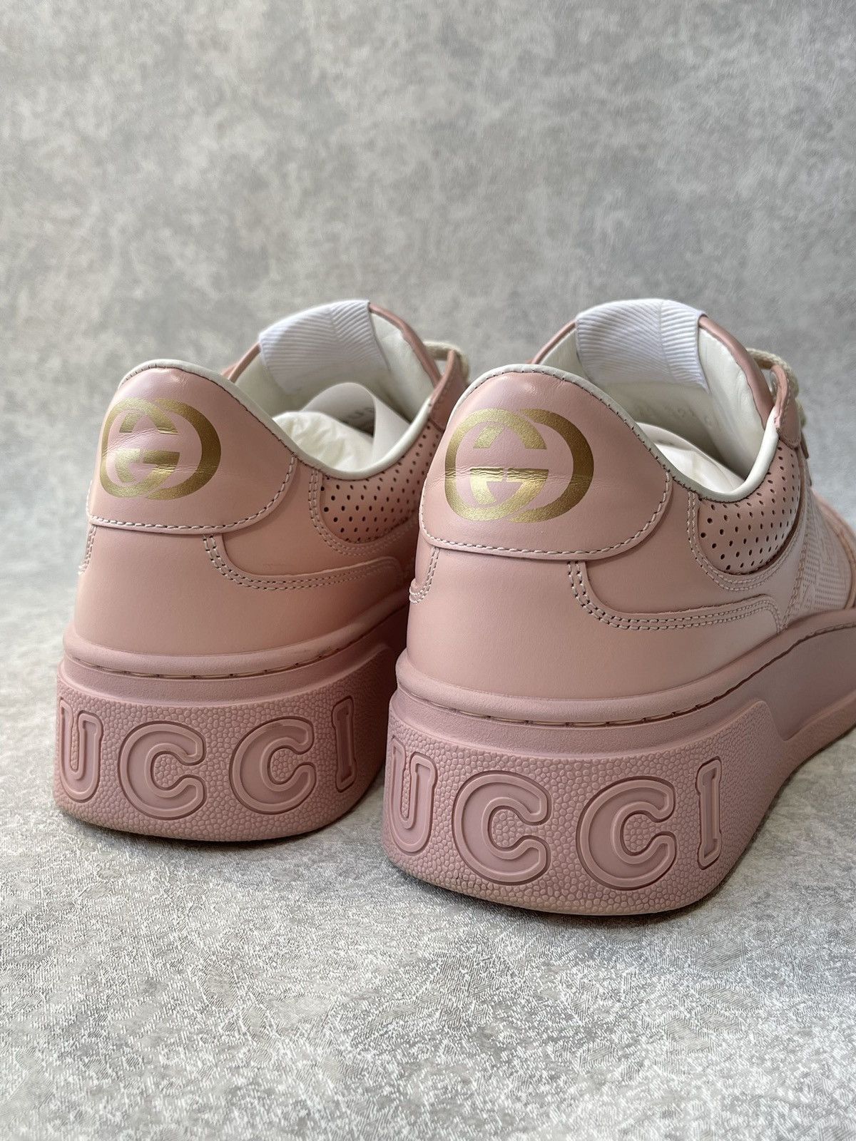 Gucci Gucci Jumbo GG Tennis Embossed Sneaker Trainers Chunky Size US 9.5 / IT 39.5 - 6 Thumbnail