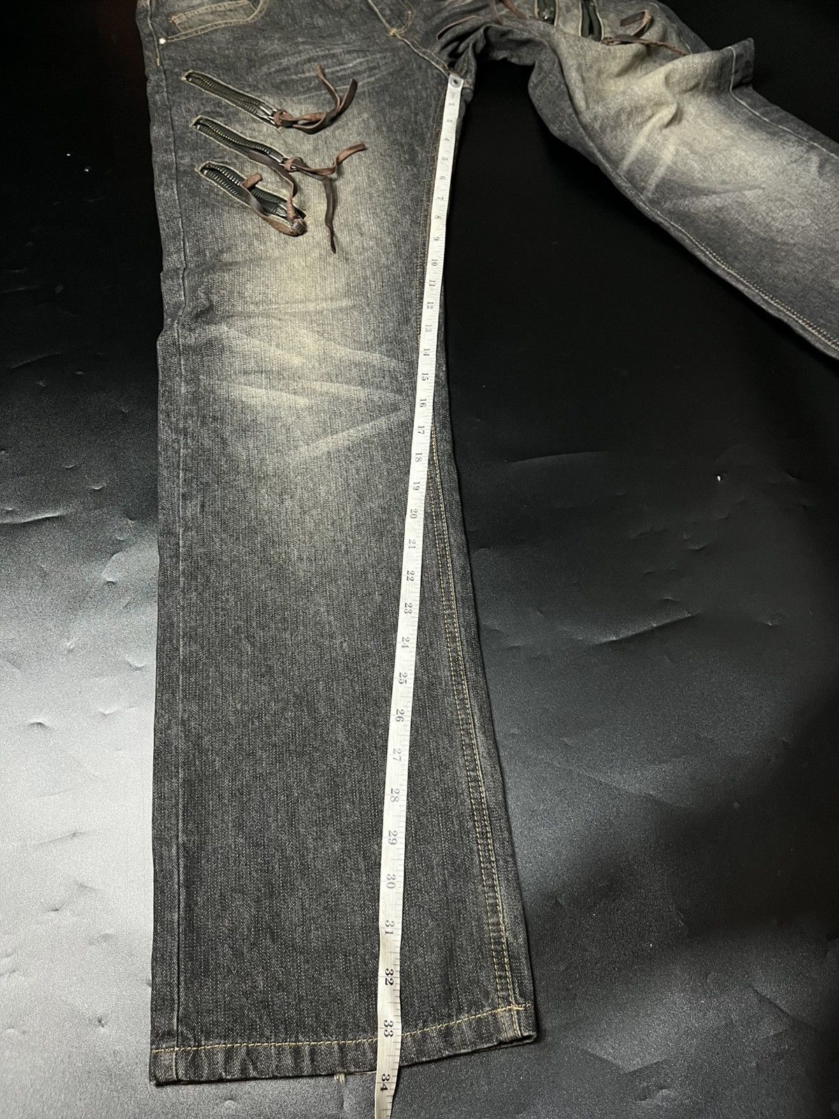 If Six Was Nine × Japanese Brand × Le Grande Bleu (L.G.B.) Japanese Gimmick Zipper Bondage Jeans by premium vintage Size US 31 - 14 Thumbnail