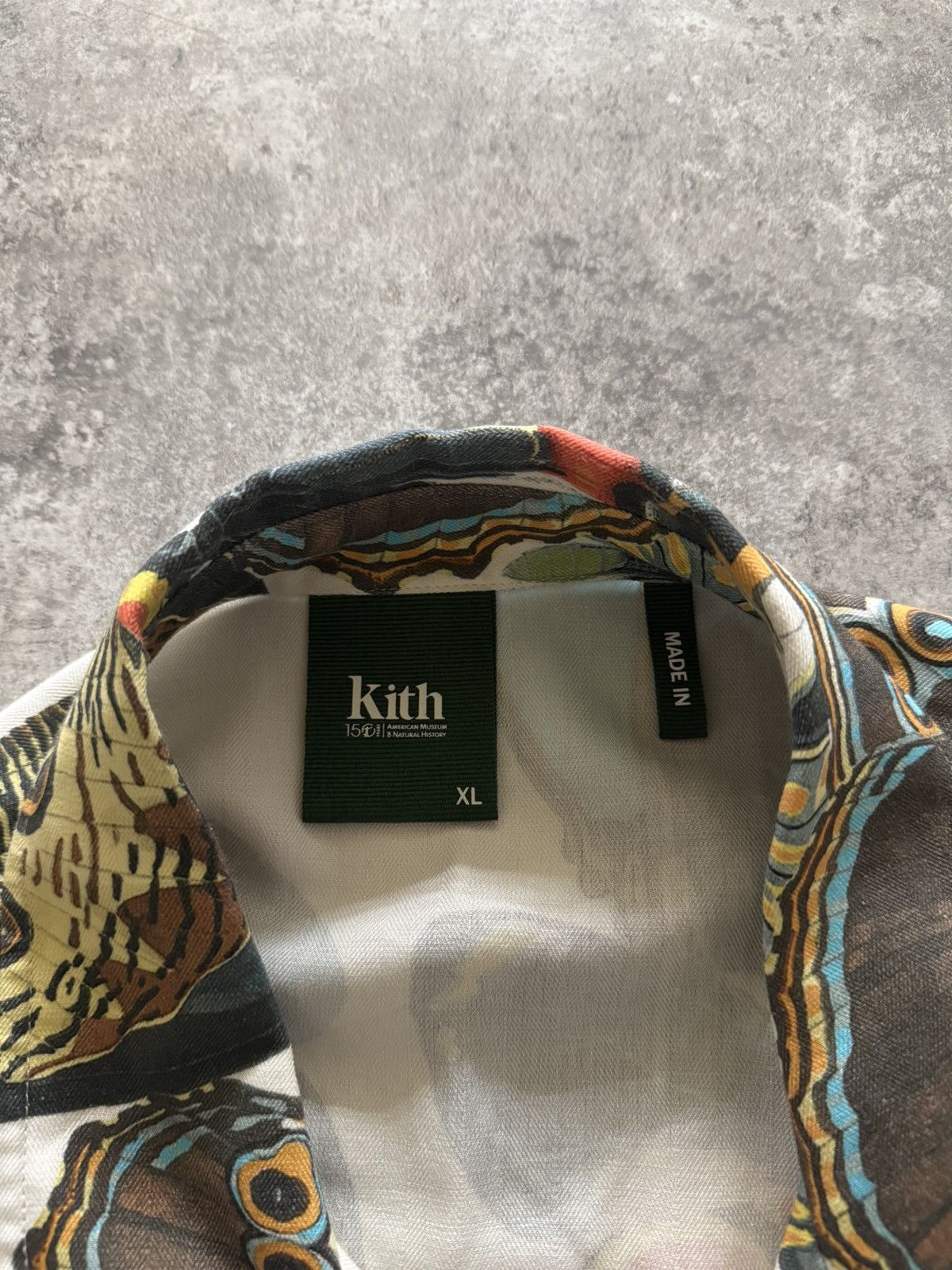 Kith Kith AMNH Butterflies Camp Collar Shirt White Men's Size US L / EU 52-54 / 3 - 8 Thumbnail