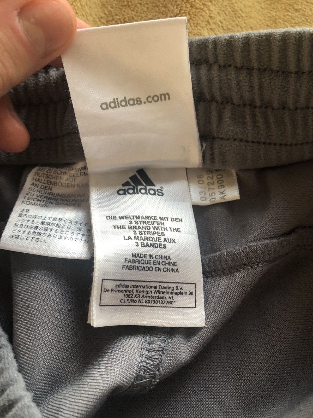 Adidas × Vintage ADIDAS CLASSIC RETRO VINTAGE SWEATPANTS JOGGERS Size US 32 / EU 48 - 4 Thumbnail