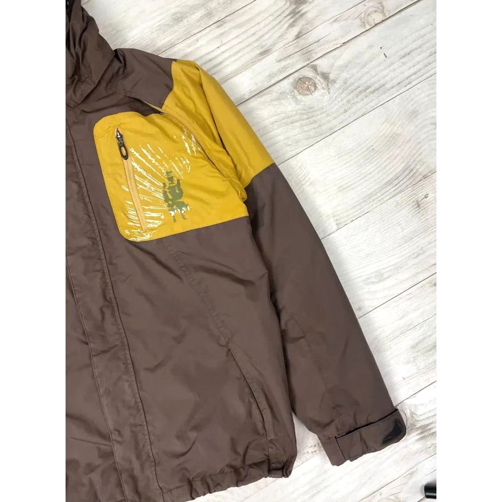 Oakley VINTAGE Oakley Jacket Ski 90s Nylon Logo Men Size S Brown Size US S / EU 44-46 / 1 - 4 Thumbnail