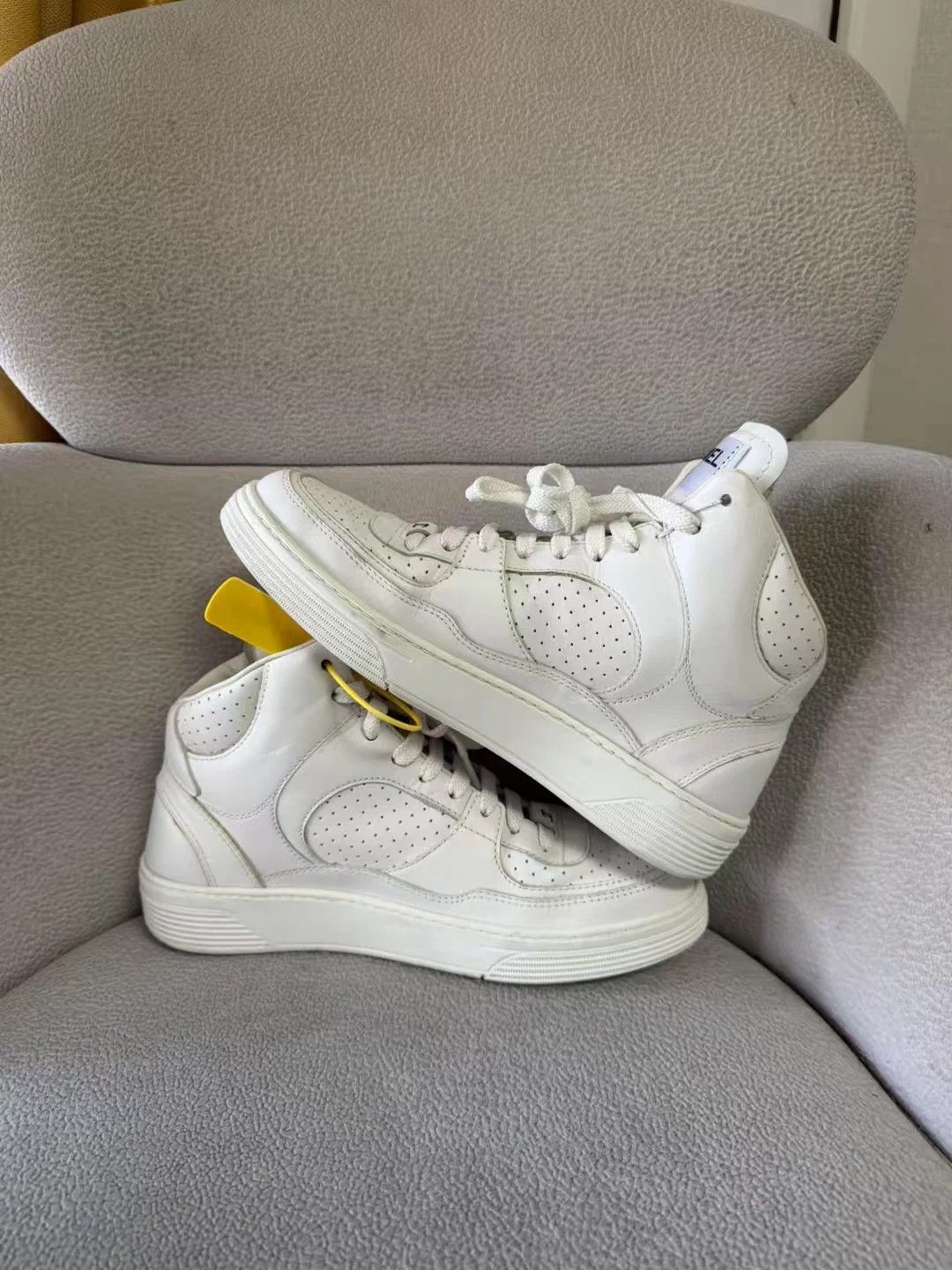 Chanel Chanel high-top sneaker white 36 99 new Size US 5 / IT 35 - 4 Thumbnail