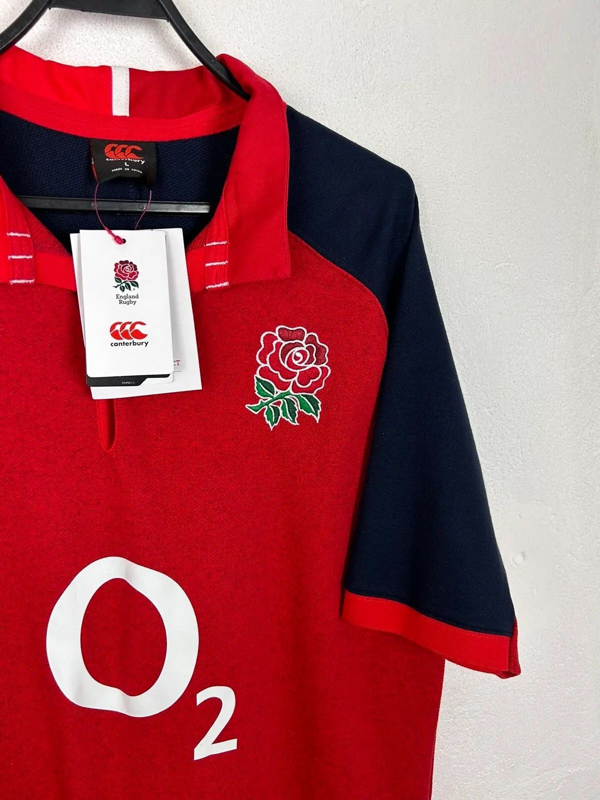 Canterbury of New Zealand BNWT Canterbury Of New Zealand England Rugby O2 Polo Shirt Size US L / EU 52-54 / 3 - 2 Thumbnail