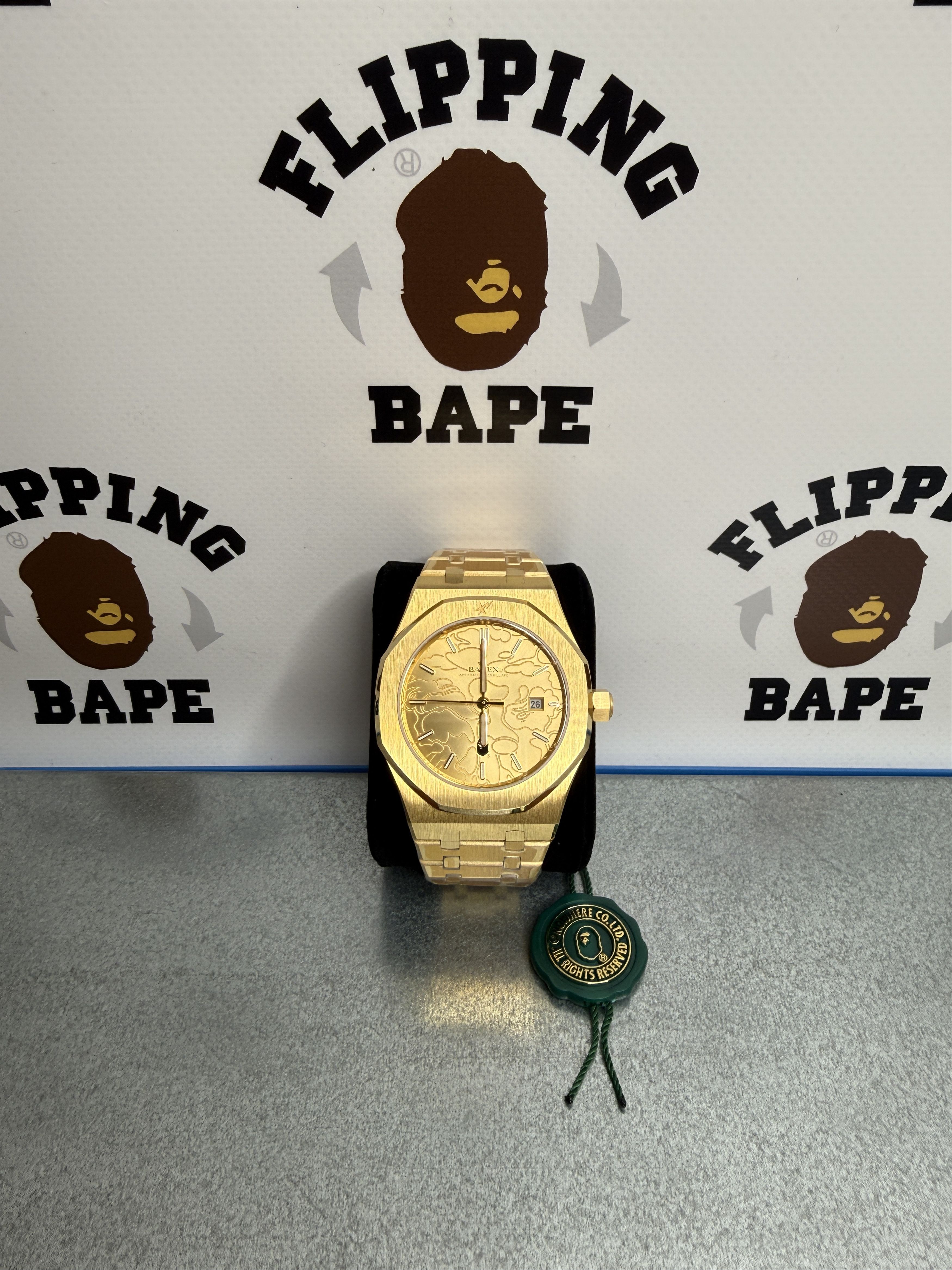 Bape BAPE TYPE 9 BAPEX #1 (2026) Size ONE SIZE - 2 Thumbnail