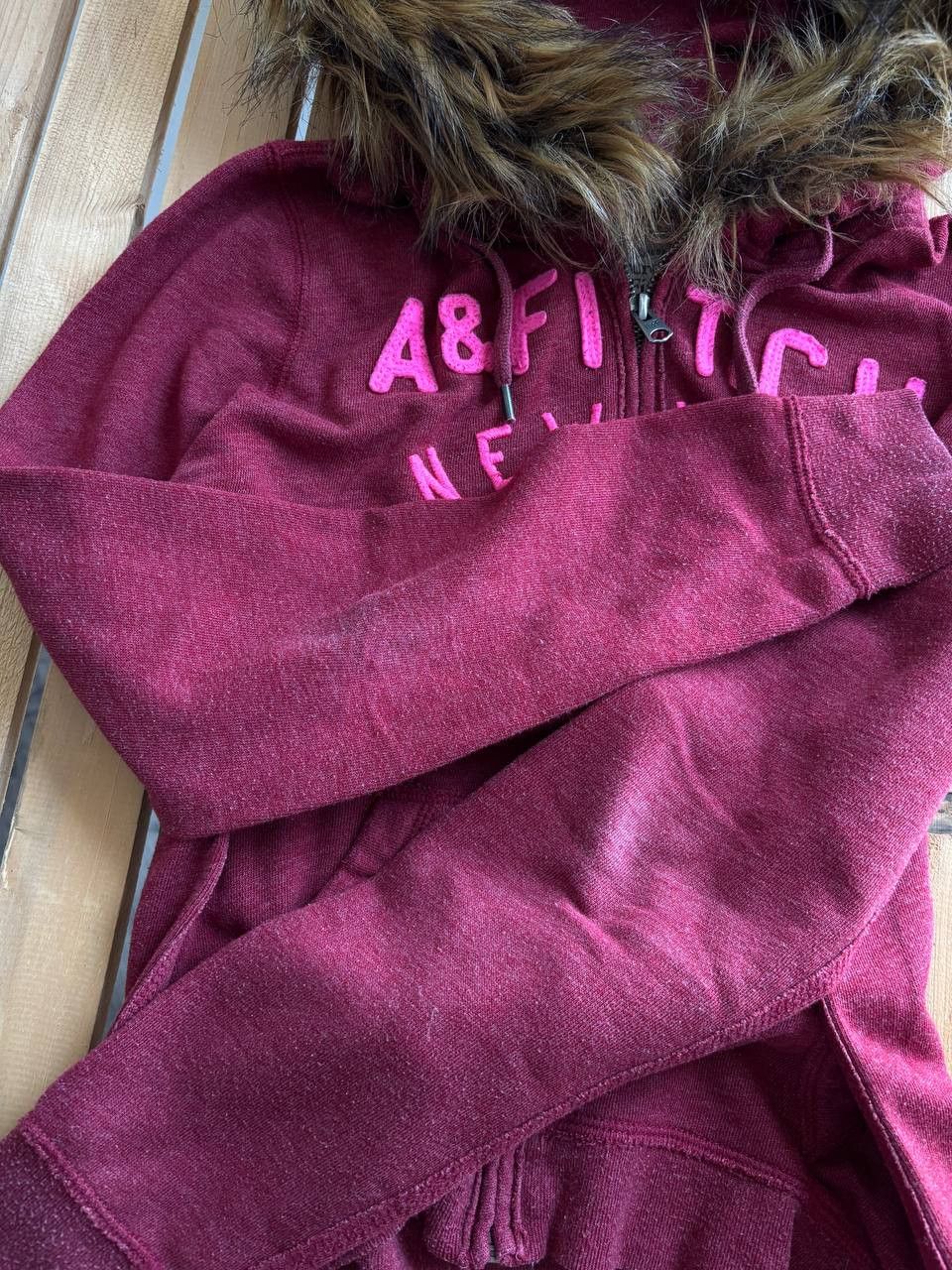 Abercrombie & Fitch Y2K Abercrombie FUR Fuzzy Vintage Distressed Hoodie Bomber Size US S / EU 44-46 / 1 - 10 Thumbnail