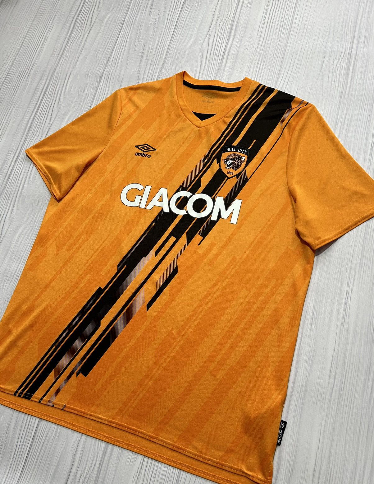 Umbro Umbro Hull City Tigers Football Jersey T-Shirt Size US XXL / EU 58 / 5 - 2 Thumbnail