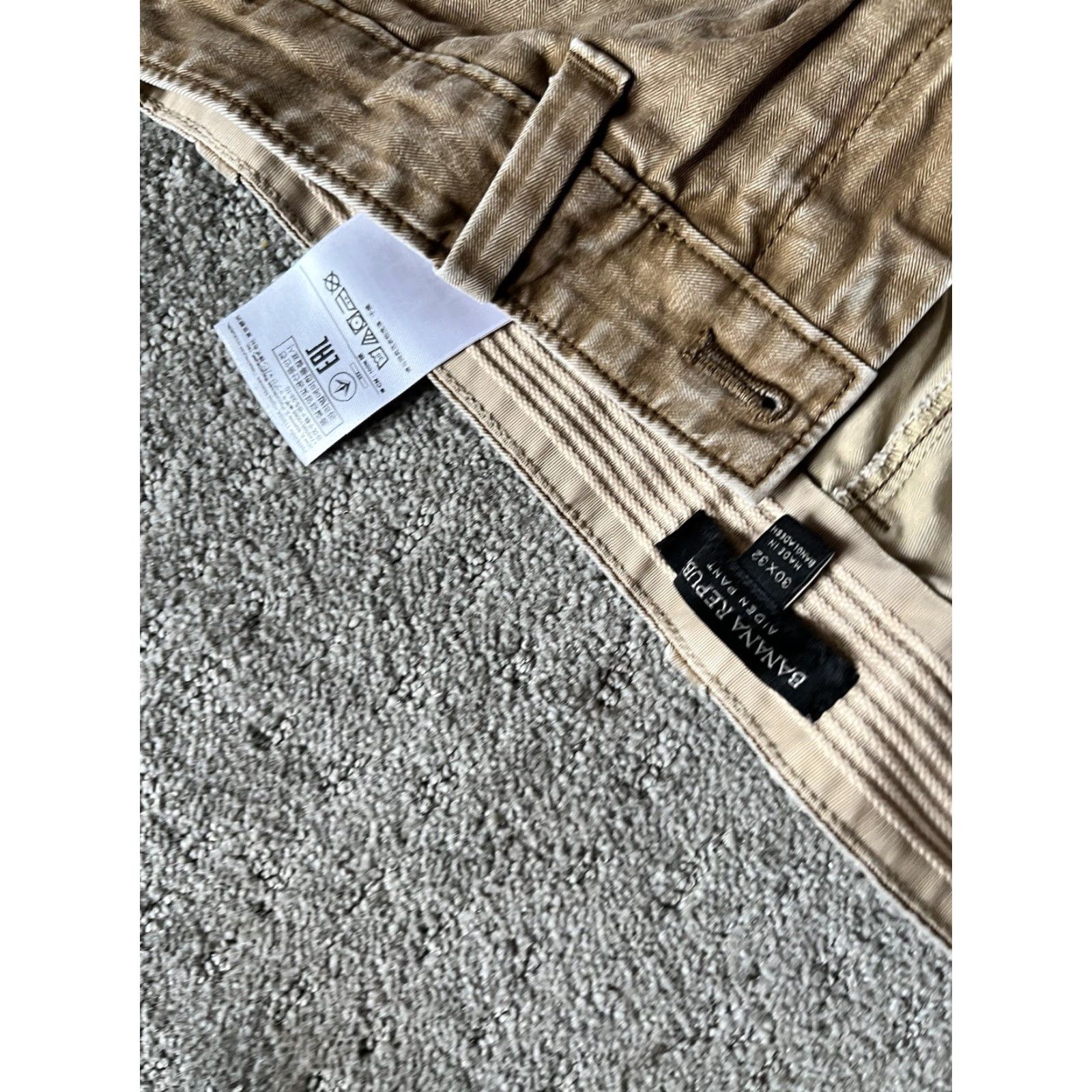 Banana Republic VINTAGE Banana Republic Dress Pants Mens Regular Fit High Rise Wool Herringbone Beige 30x24 Size US 30 / EU 46 - 5 Thumbnail