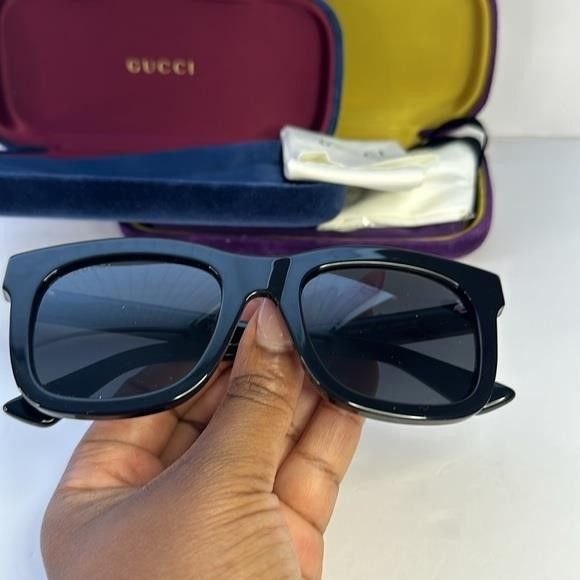 Gucci New Authentic GUCCI Square Frame Sunglasses GG0326S Black Size ONE SIZE - 13 Thumbnail