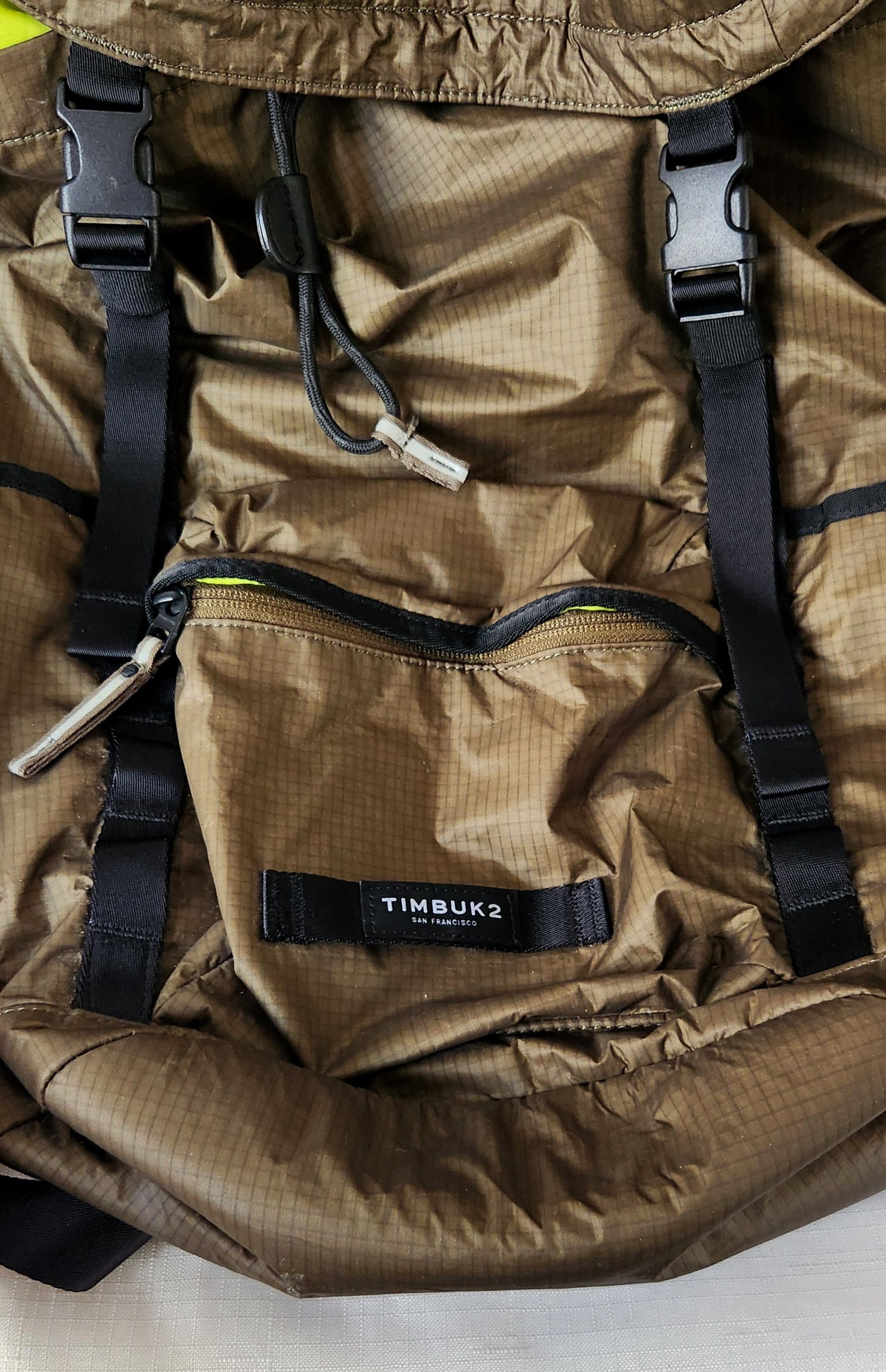 Timbuk2 TIMBUK2 Lug Launch Pack Olive Color w/ line green Lining Size ONE SIZE - 2 Thumbnail