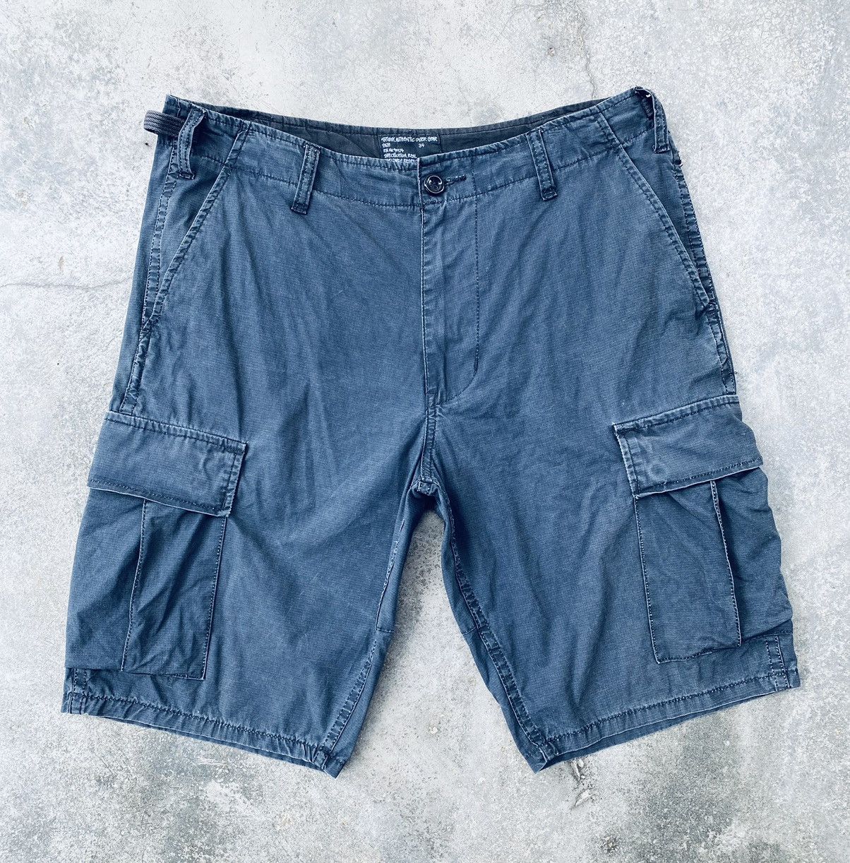 Stussy Vintage Stussy Distressed Cargo Short Pants Size US 35 - 1 Thumbnail