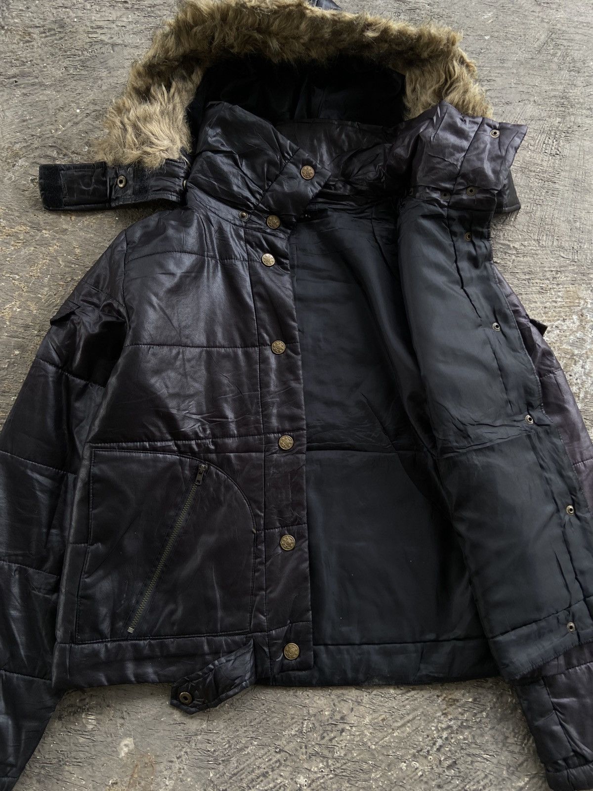 Japanese Brand 2000s ChouChou - Vkei Style Boxy Fur Jacket Size M / US 6-8 / IT 42-44 - 7 Thumbnail