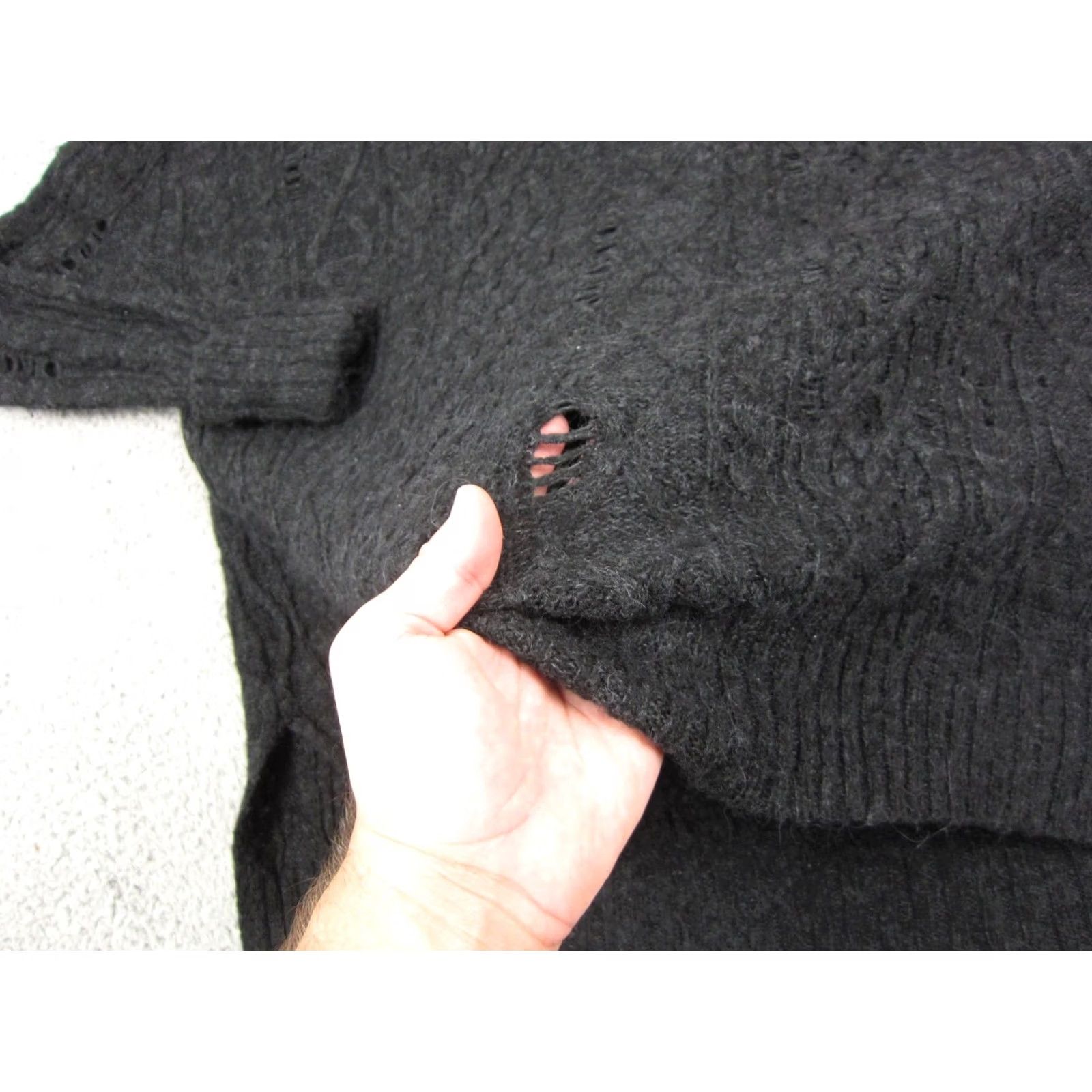 Free People Free People Sweater Womens Small Black Chunky Knit Wool Alpaca Crochet Size S / US 4 / IT 40 - 4 Thumbnail