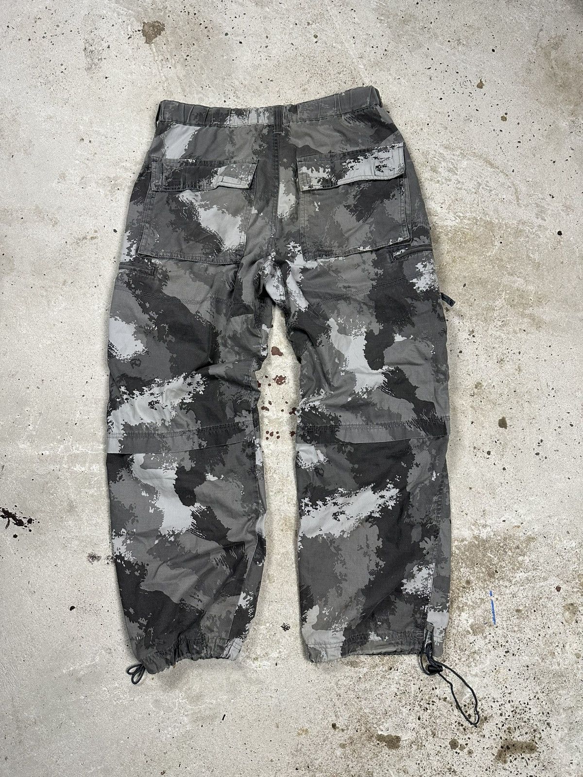 Japanese Brand Raton Laveur Japanese Gray Camo Baggy Cargo Pants Size US 32 / EU 48 - 2 Thumbnail